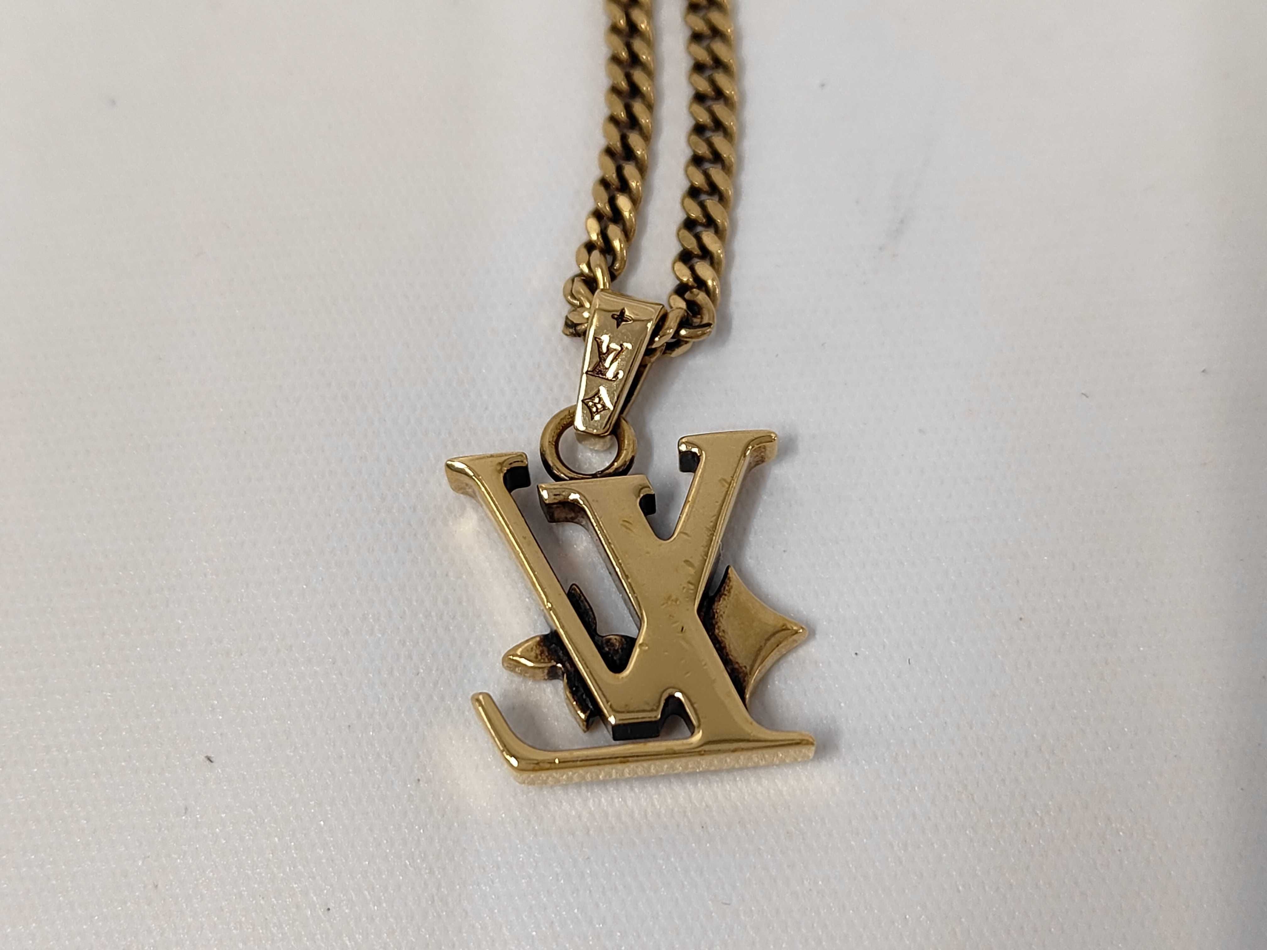 Monogram Row Pendant Necklace M03779 — view 2