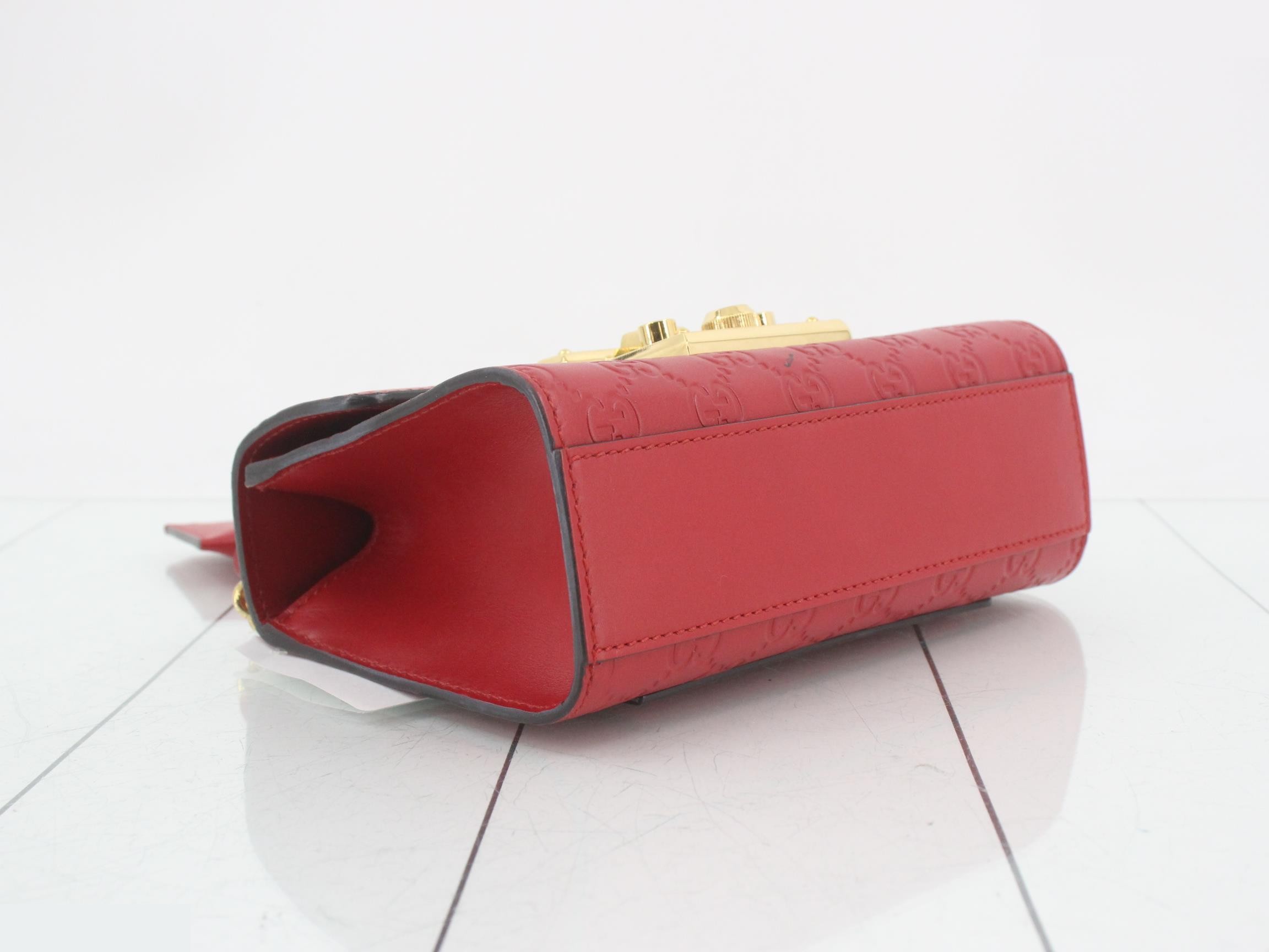 Padlock Guccissima Chain Shoulder Bag — view 5