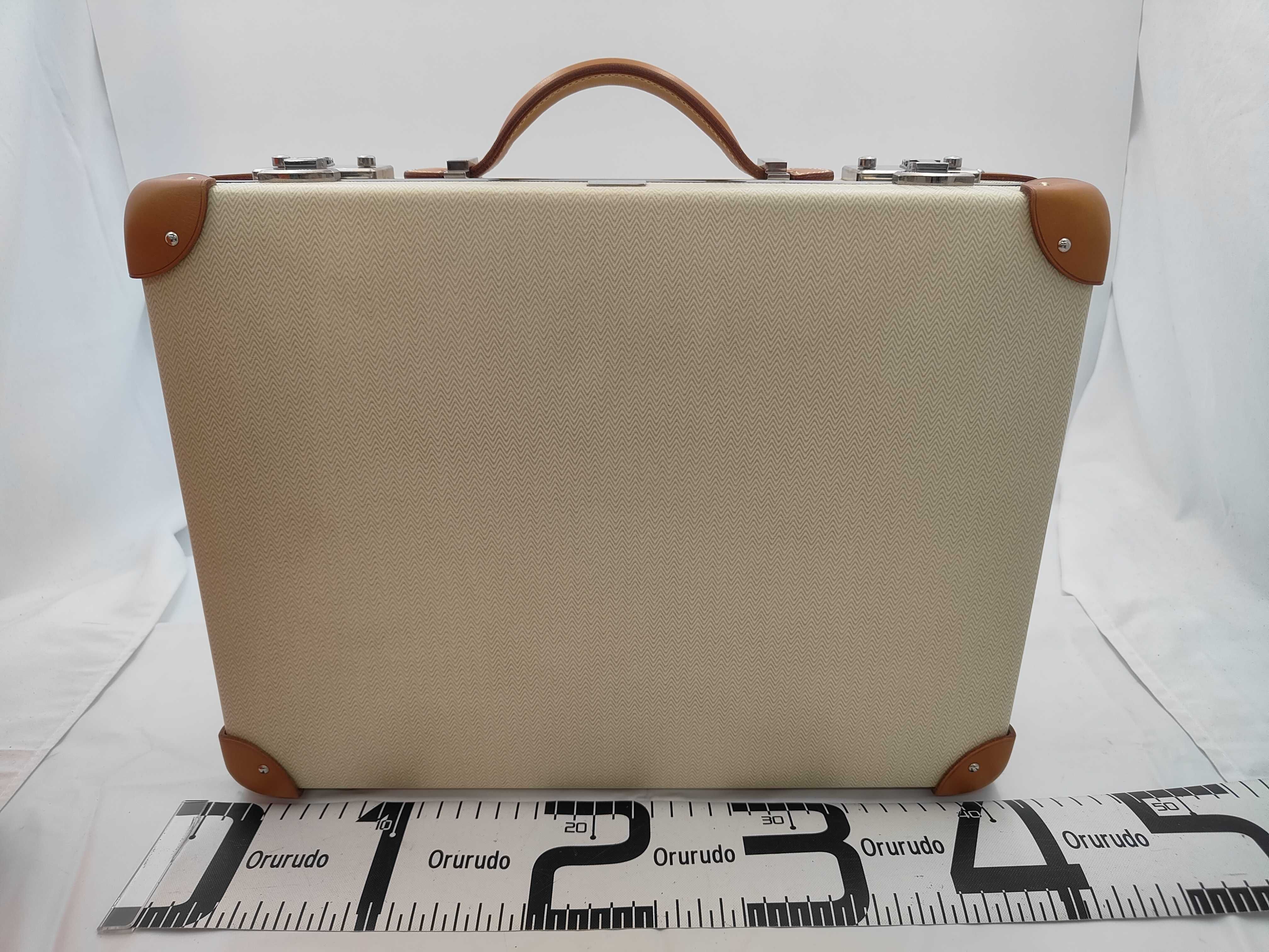 Faubourg Eclipse Attache Case PM L Parchment x Natural P Hardware Bag — view 2