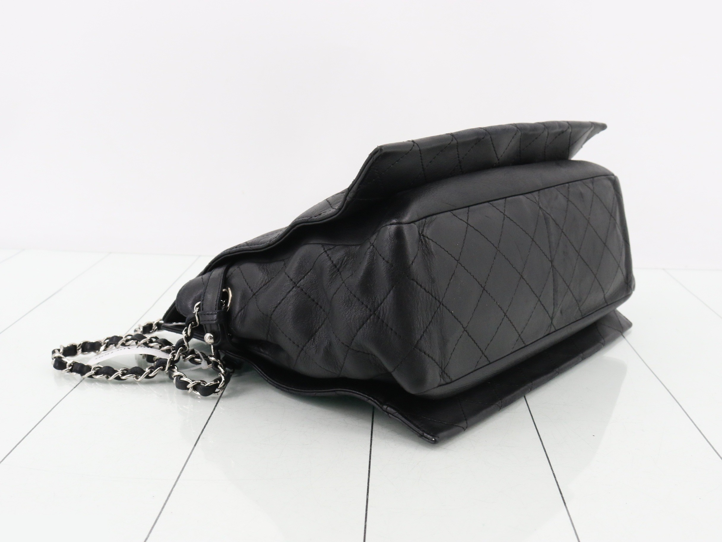 Leather Coco Mark Chain Shoulder Bag — view 5
