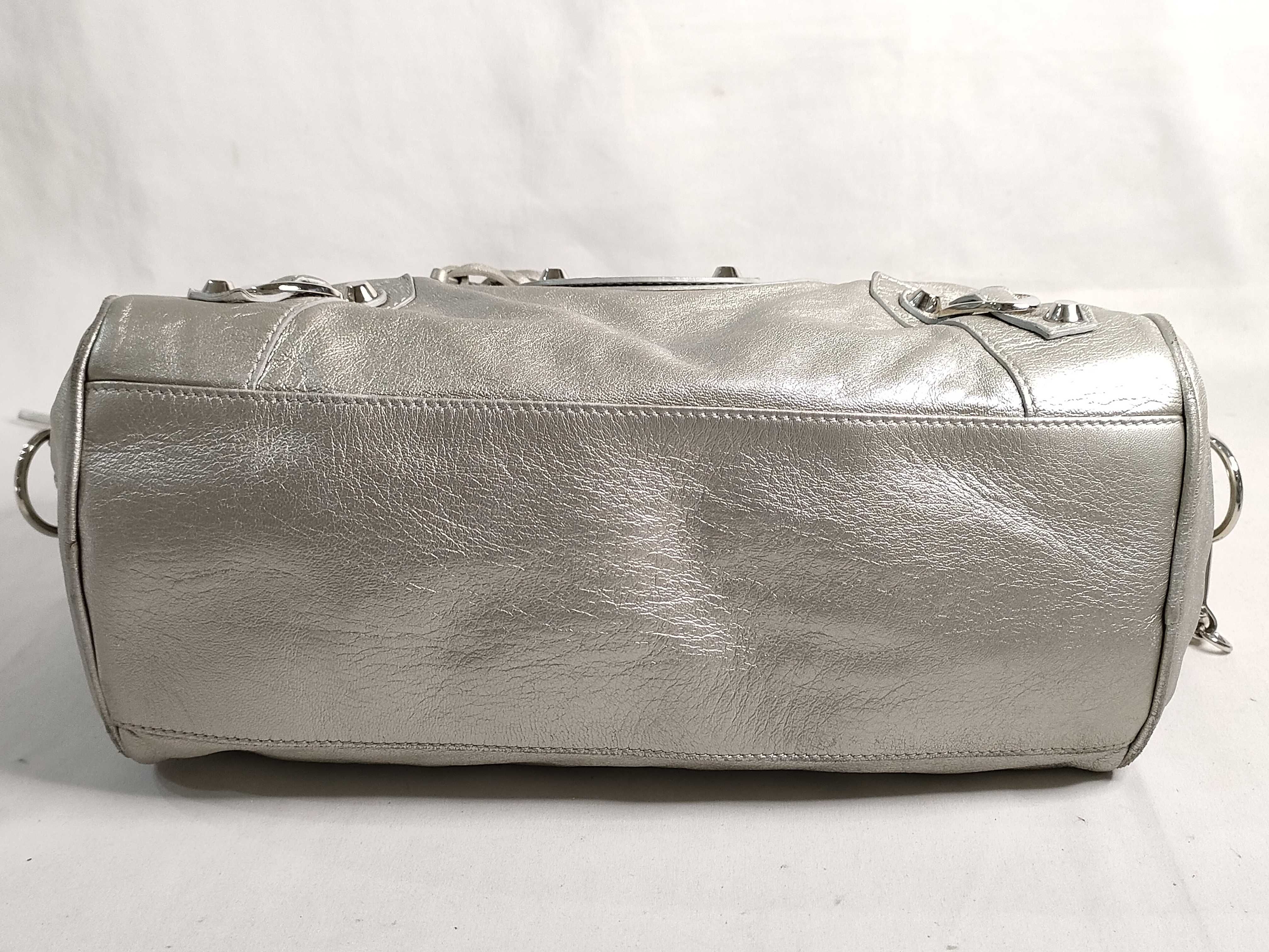 The City PH - Metallic City Bag Silver Leather 28cm Handbag — view 8