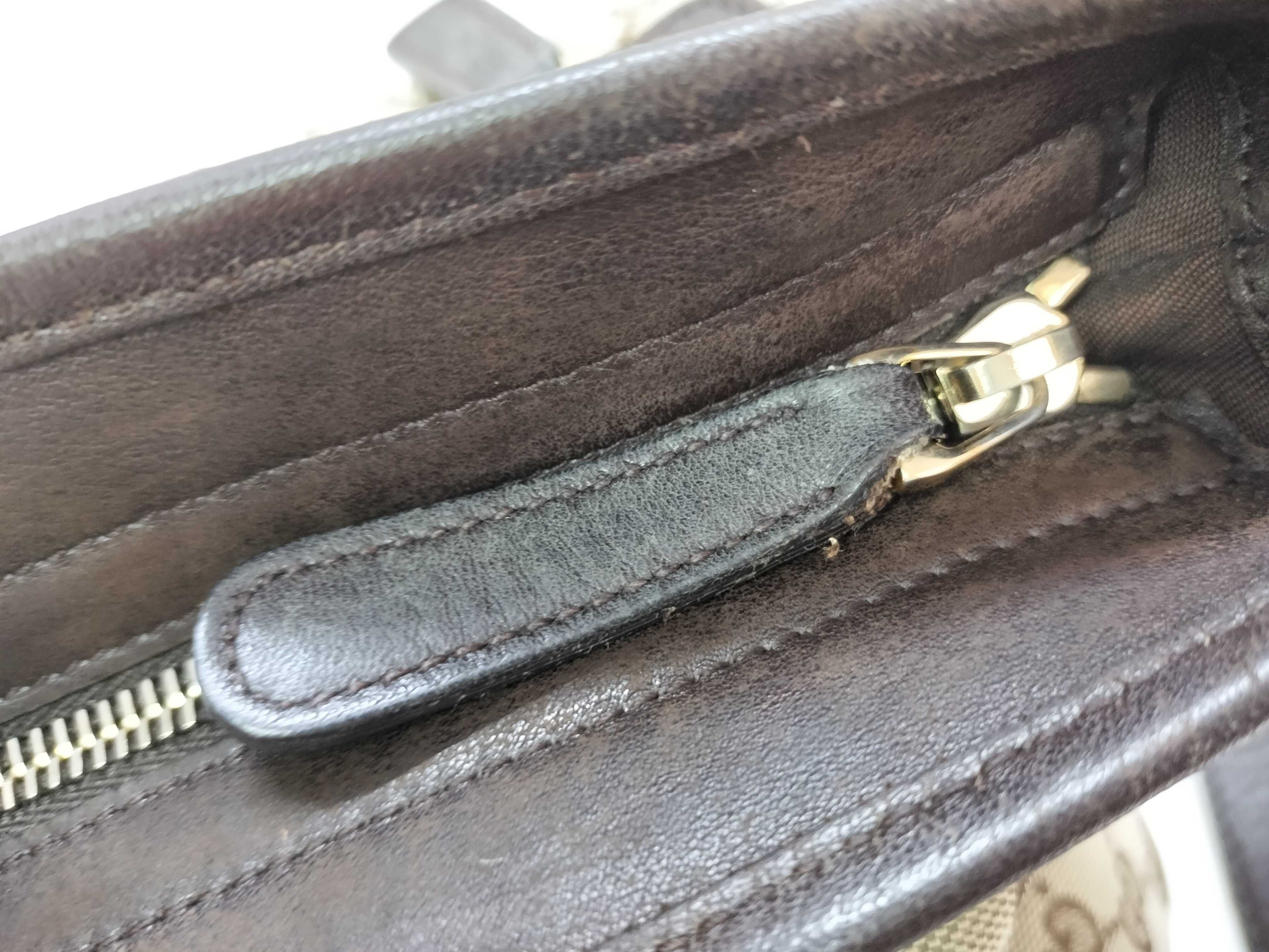 GG Canvas Shoulder Bag — view 14