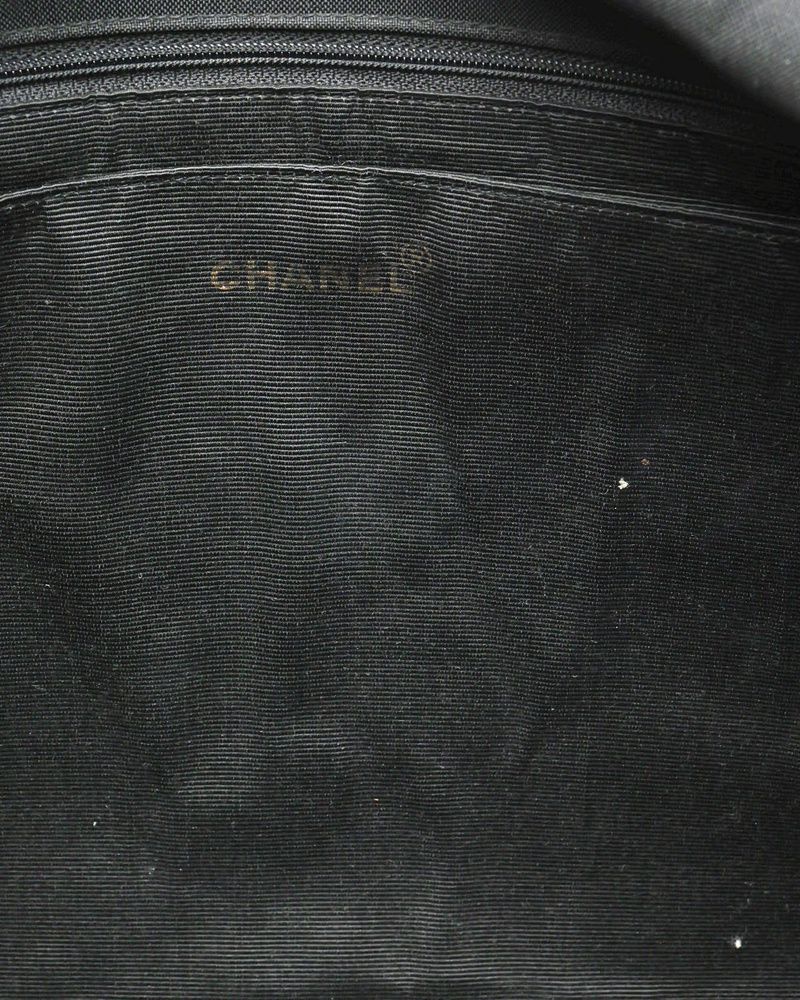 CC Chain Tote Bag — view 13
