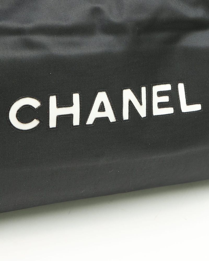 CC Chain Tote Bag — view 7