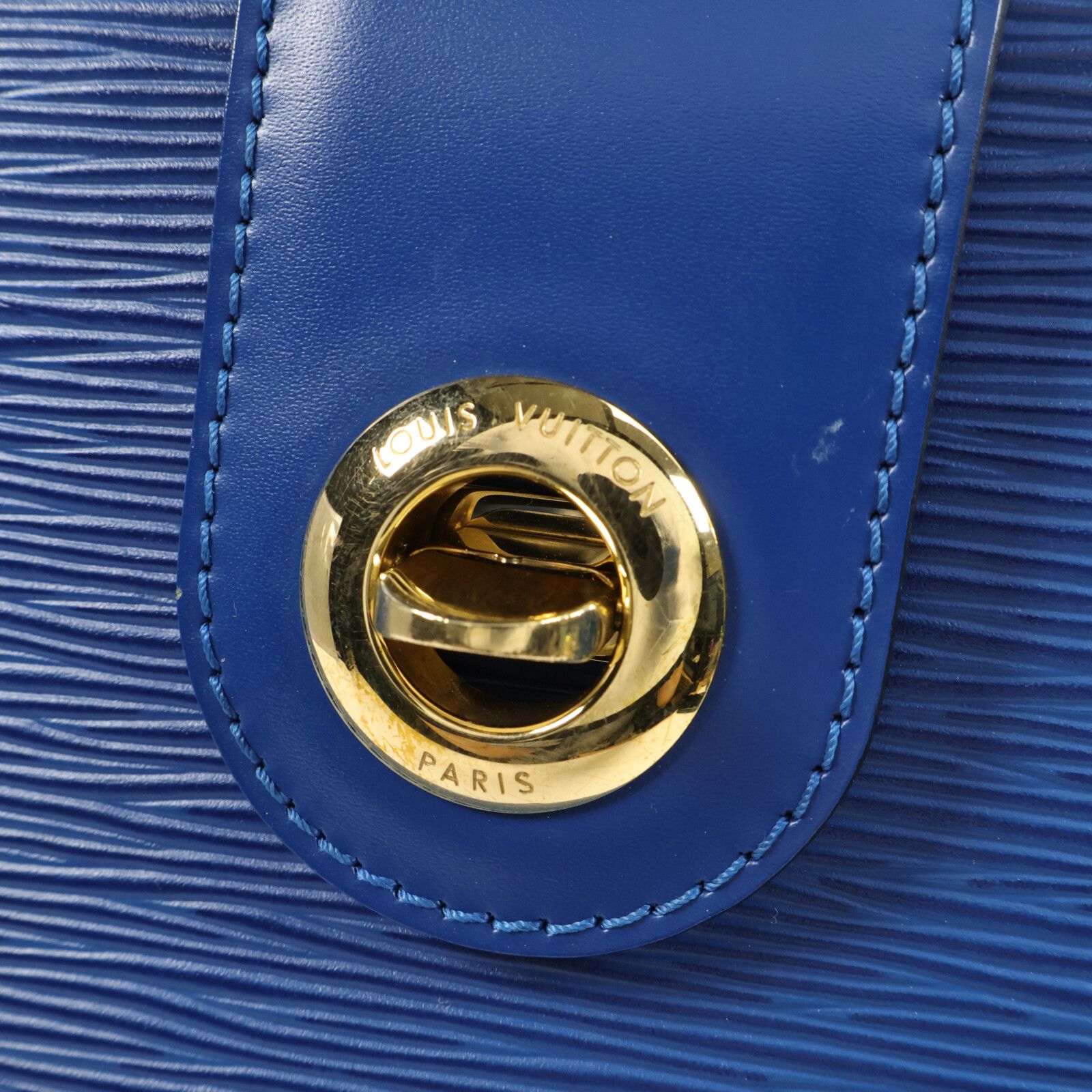 Epi Cluny Shoulder Bag Toledo Blue Shoulder Bag M 52255 — view 7
