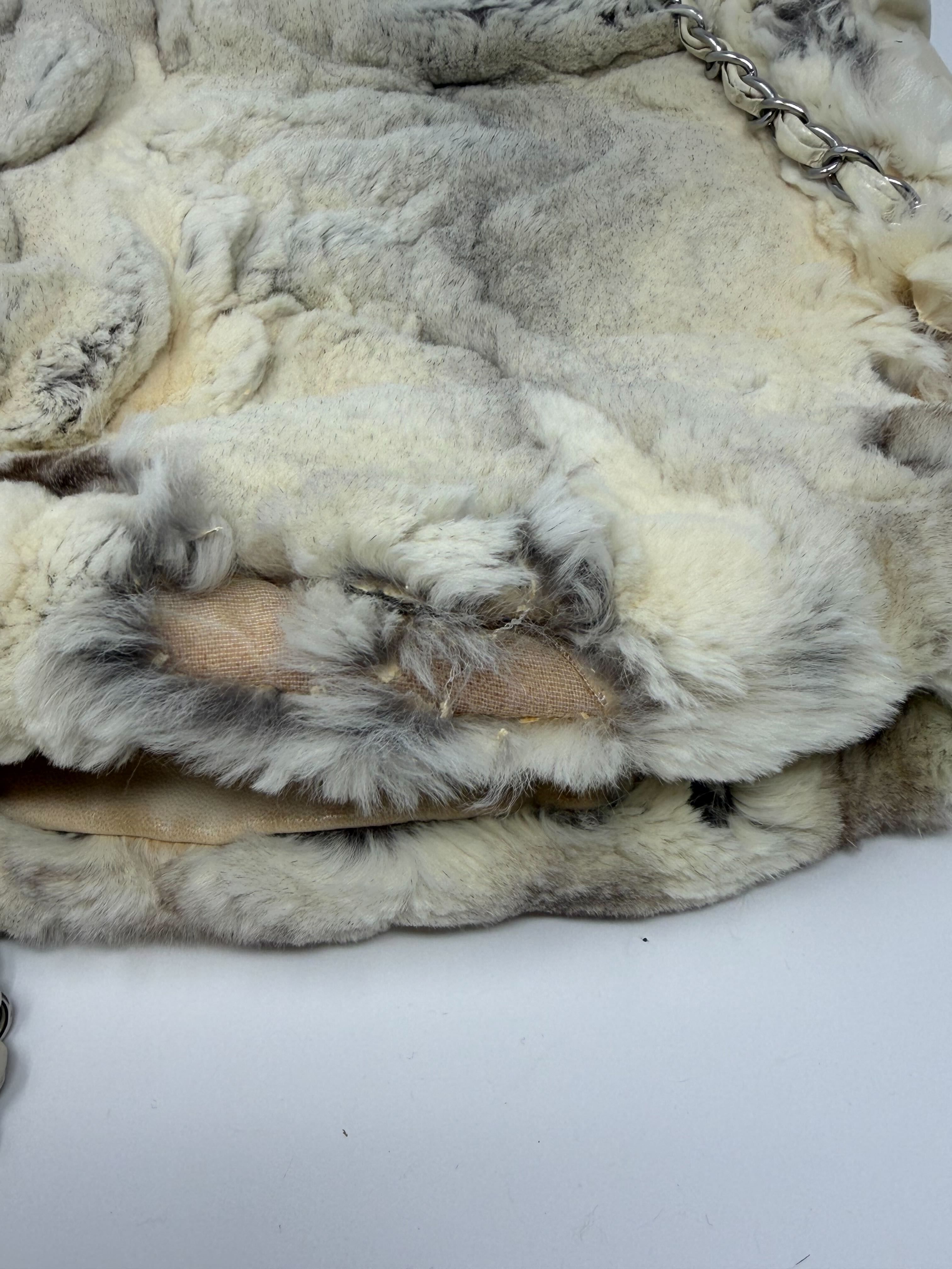 2006-2008 Lapin Fur Chain Handle Shoulder Bag — view 11