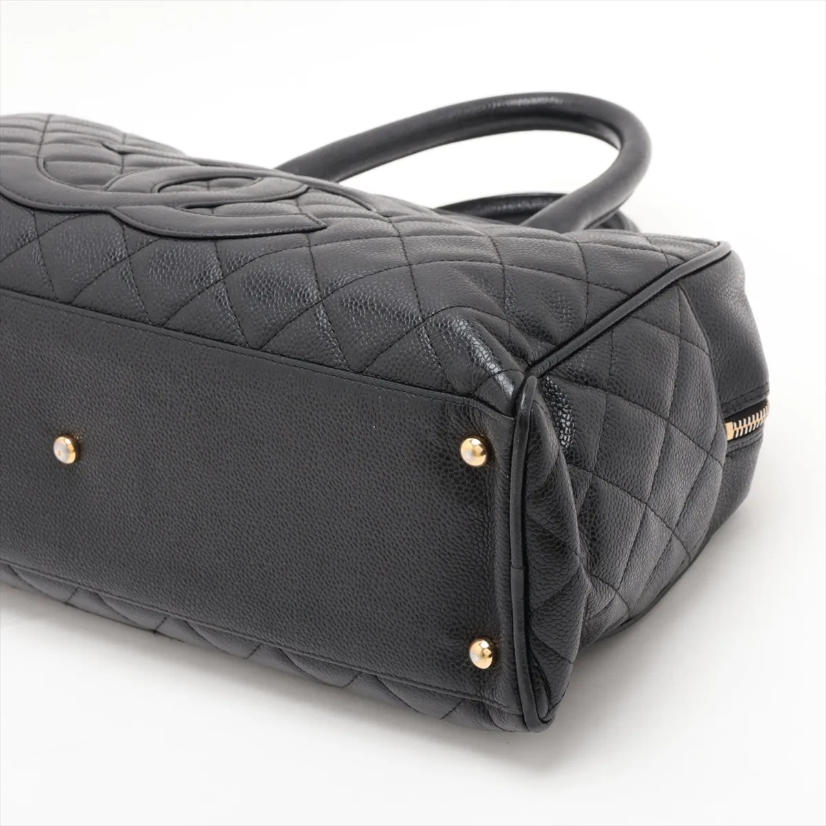 Matelassé Caviar Skin Handbag, Black with Gold Hardware, Item No. 8969401 (Serial Number 8) — view 3