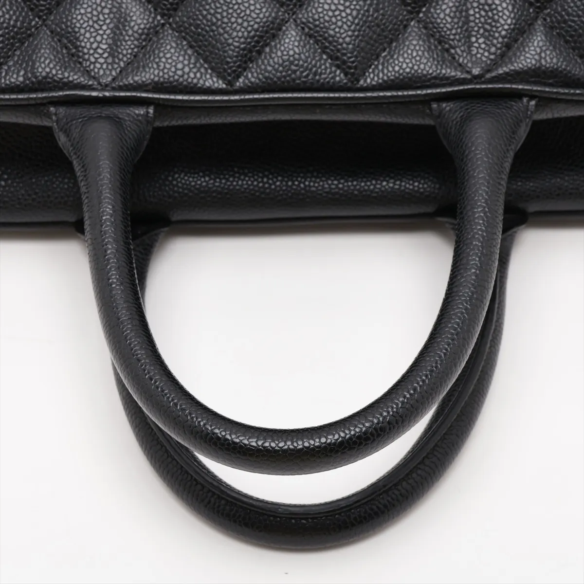 Matelassé Caviar Skin Handbag, Black with Gold Hardware, Item No. 8969401 (Serial Number 8) — view 5