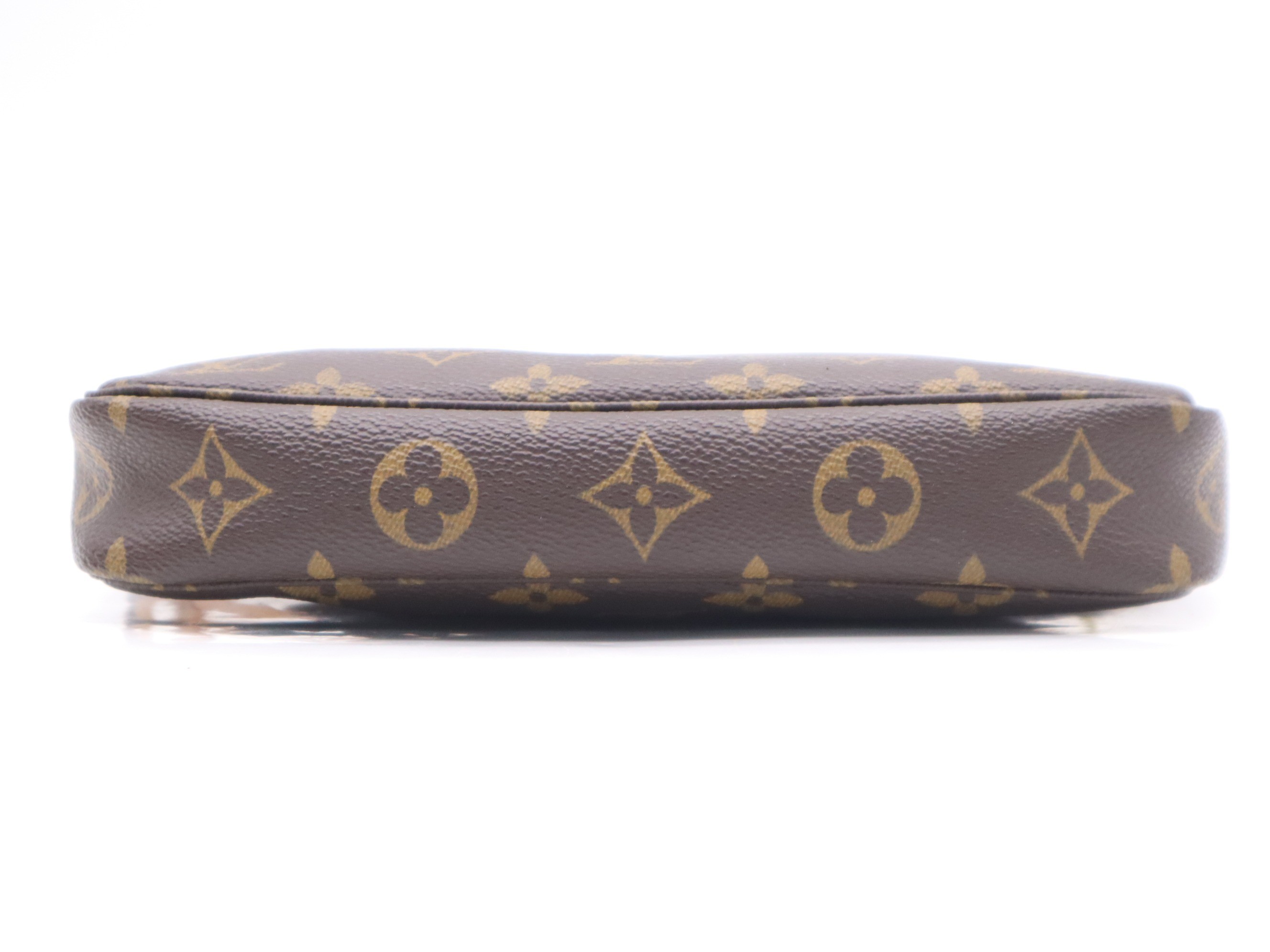 Pochette Accessoires (old model) - with dust bag and box. — view 4