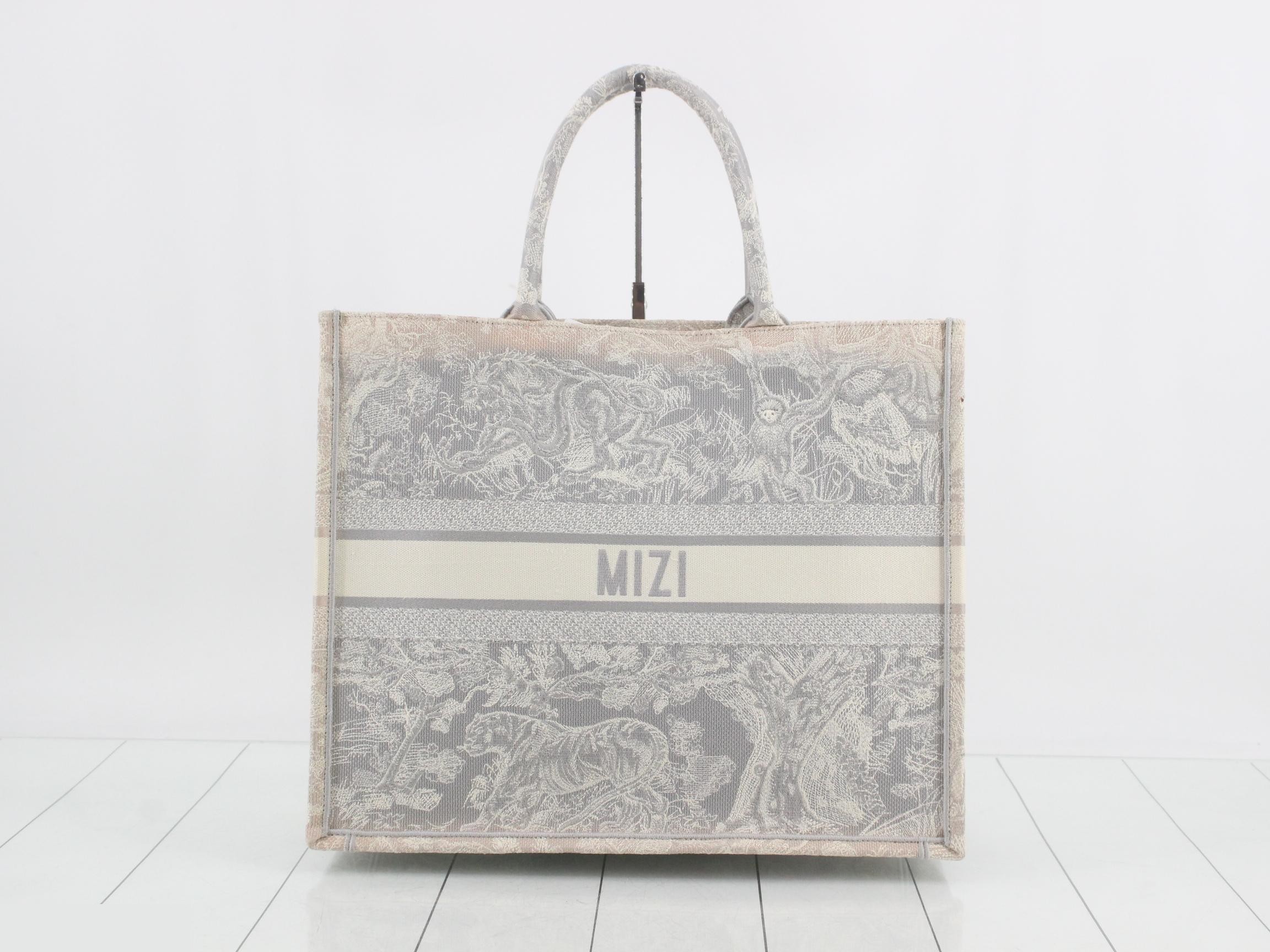 Book Tote Large — view 2