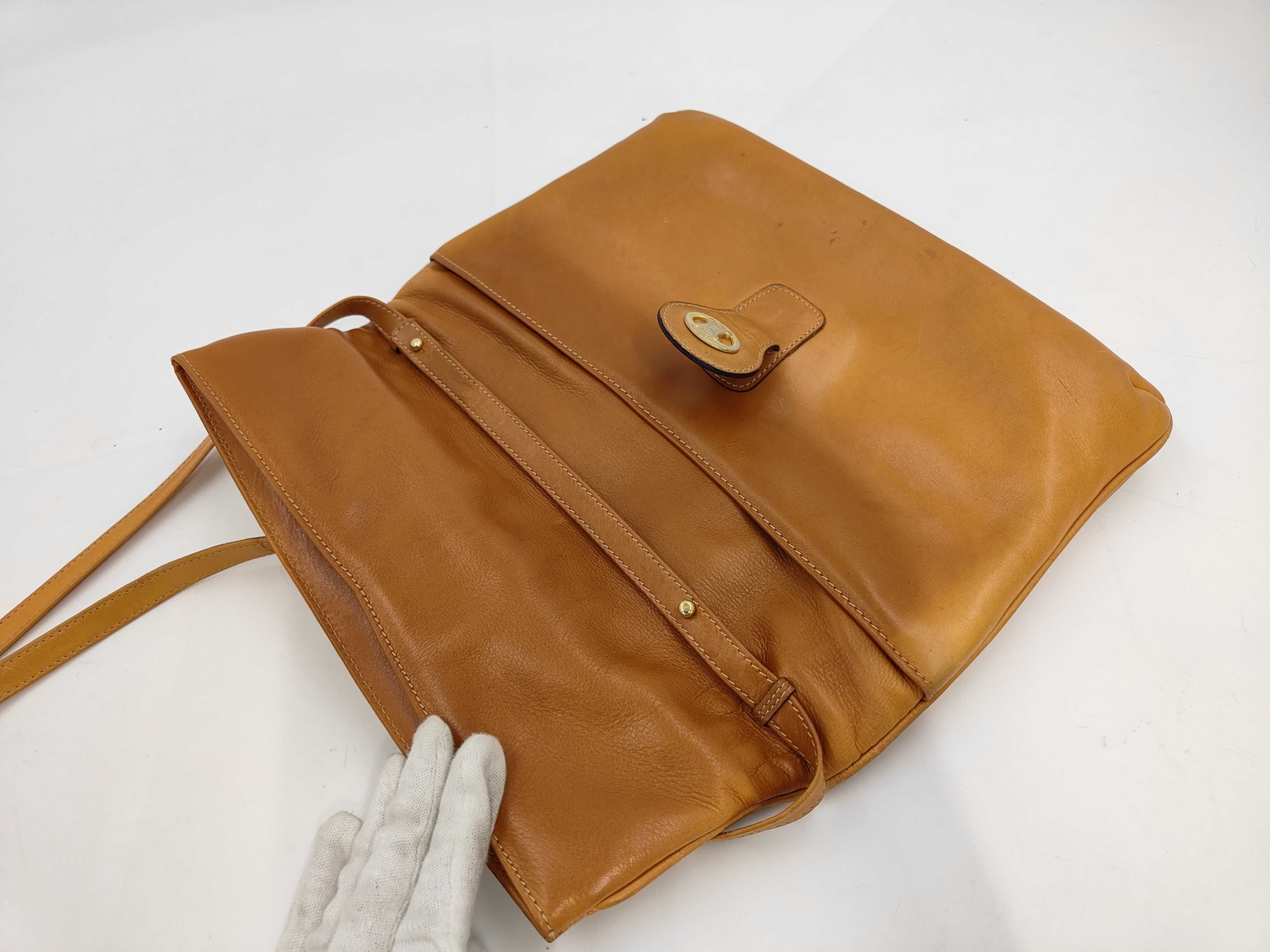 Triomphe Leather Shoulder Bag, Beige — view 8