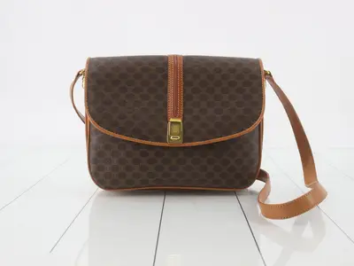 Other lines: Bags & Shoulder Bags - Macadam