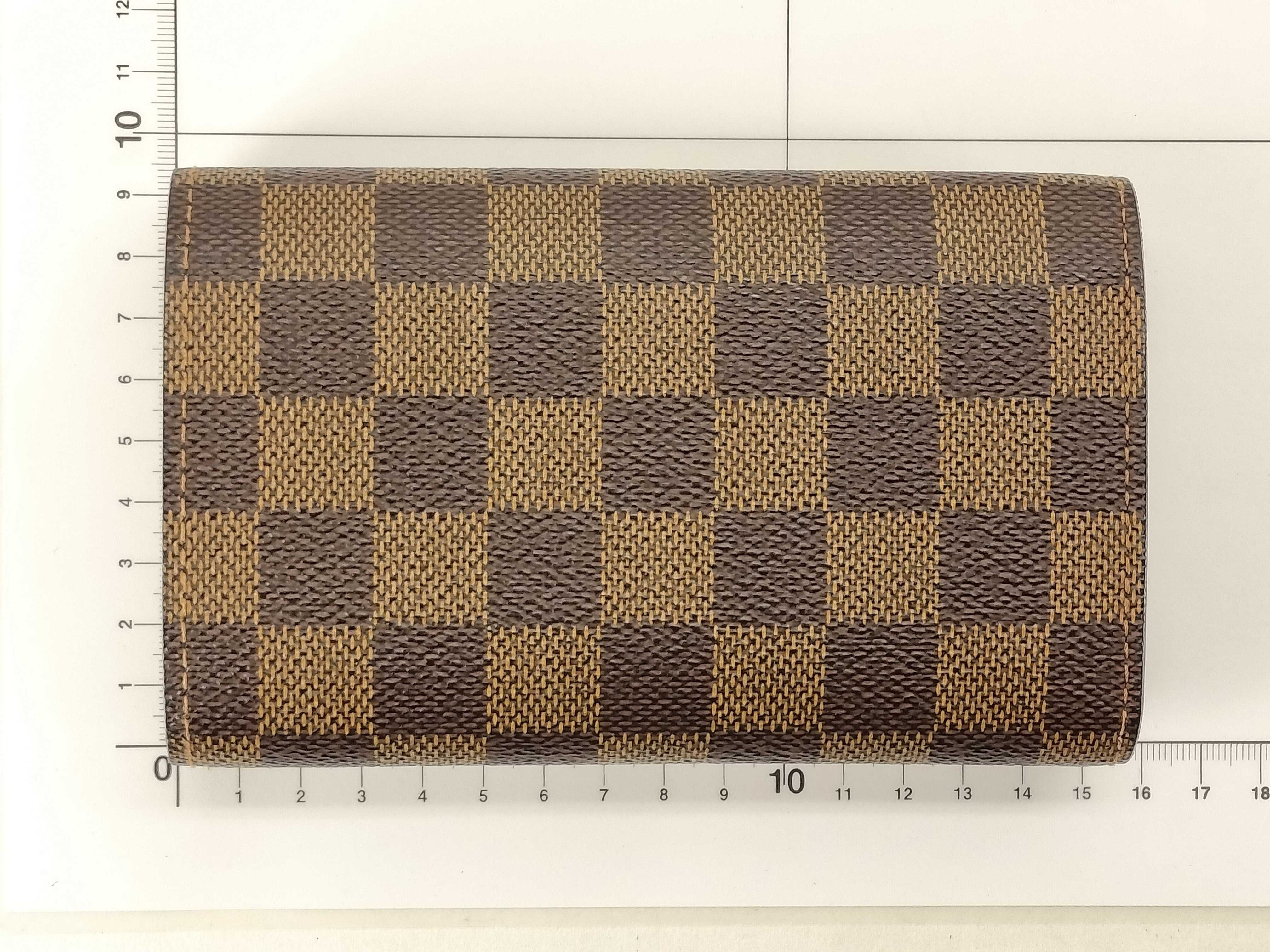 Damier Wallet Z11449 — view 2