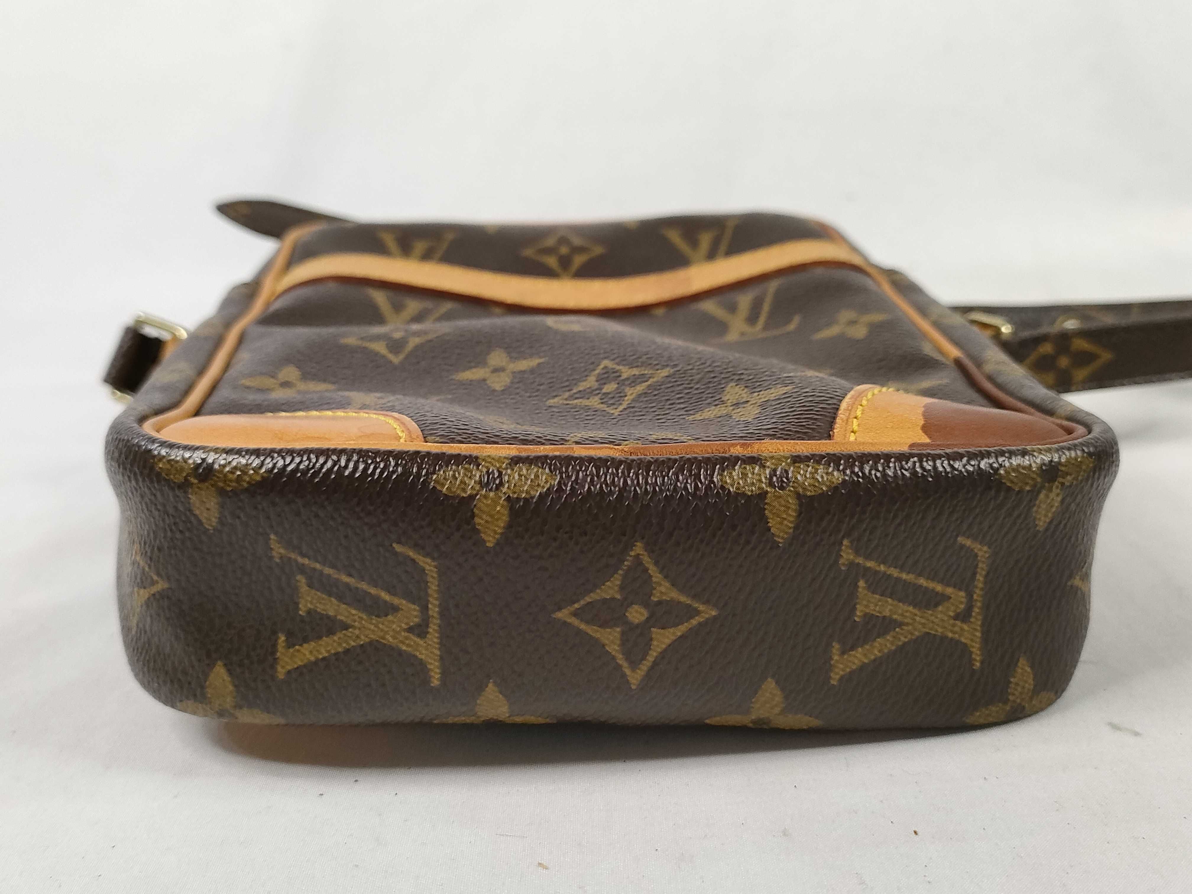 Monogram Louis Vuitton Danube M45266 Monogram Shoulder Bag — view 7