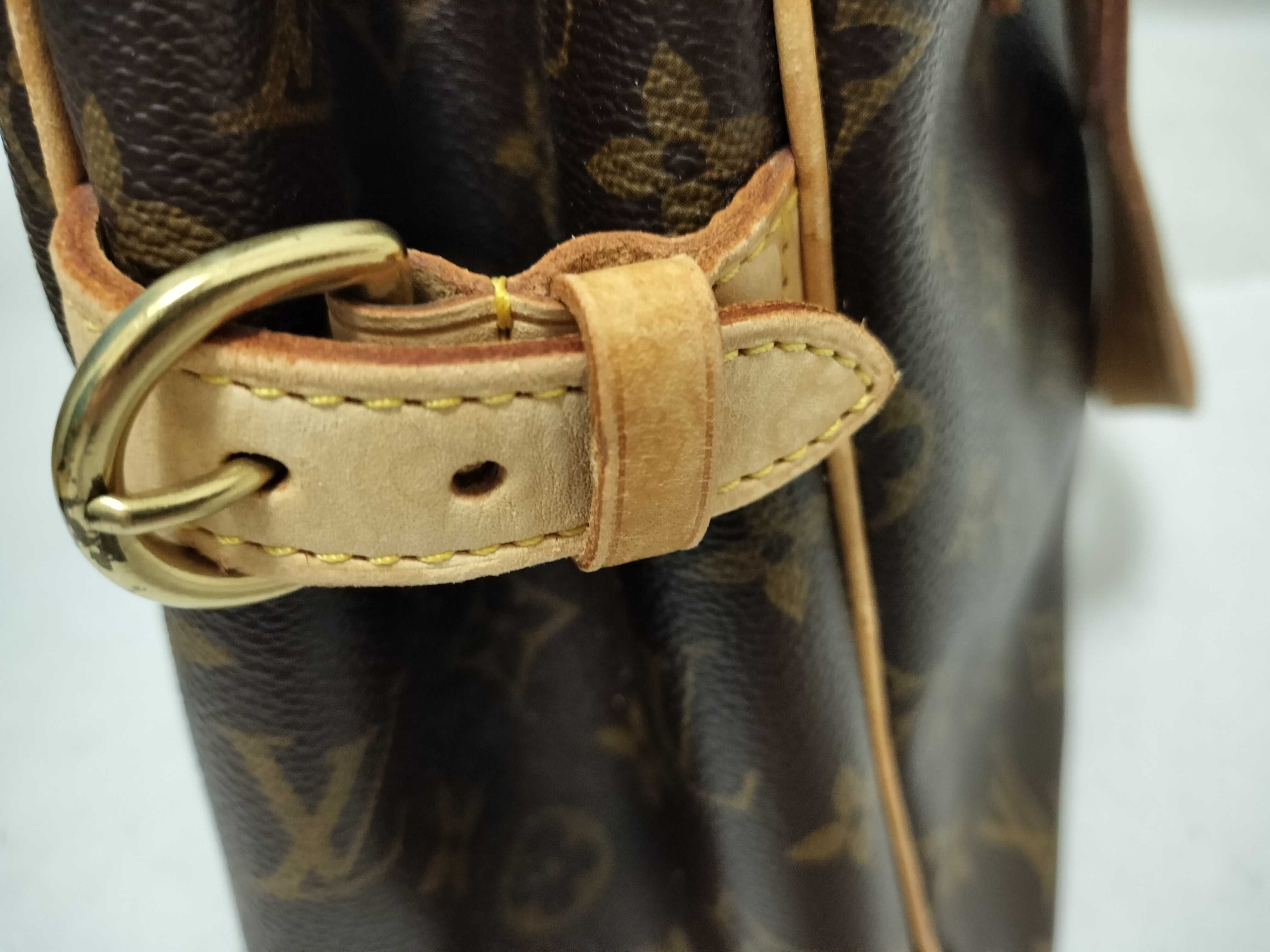 Monogram Batignolles Tote Bag — view 14