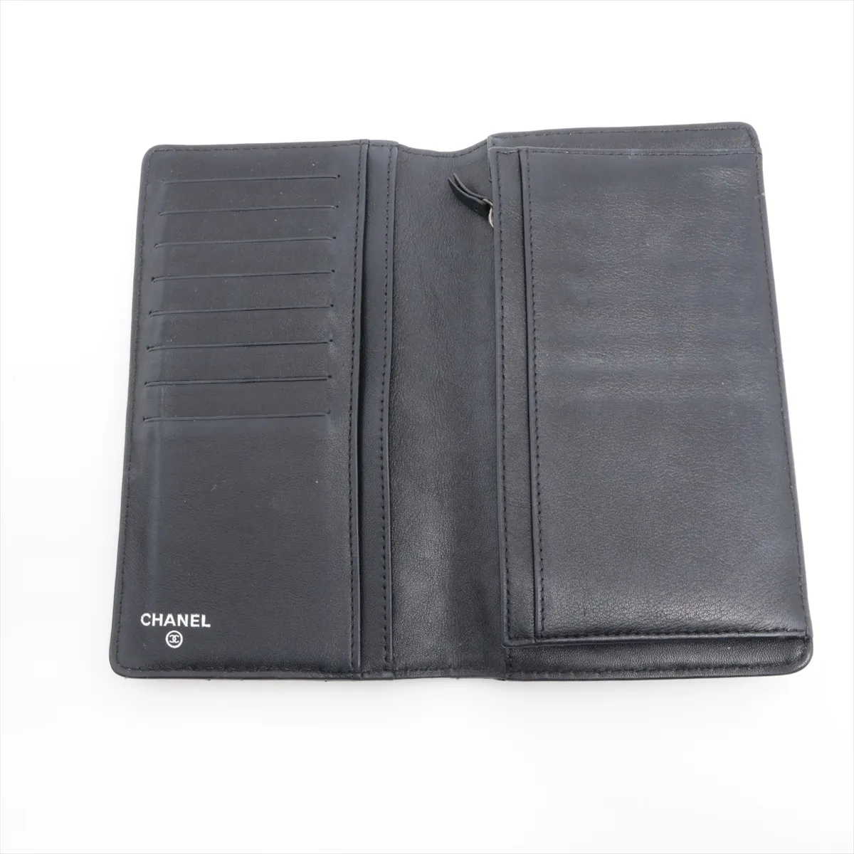 Matelasse patent leather long wallet black silver hardware 15294570 — view 3