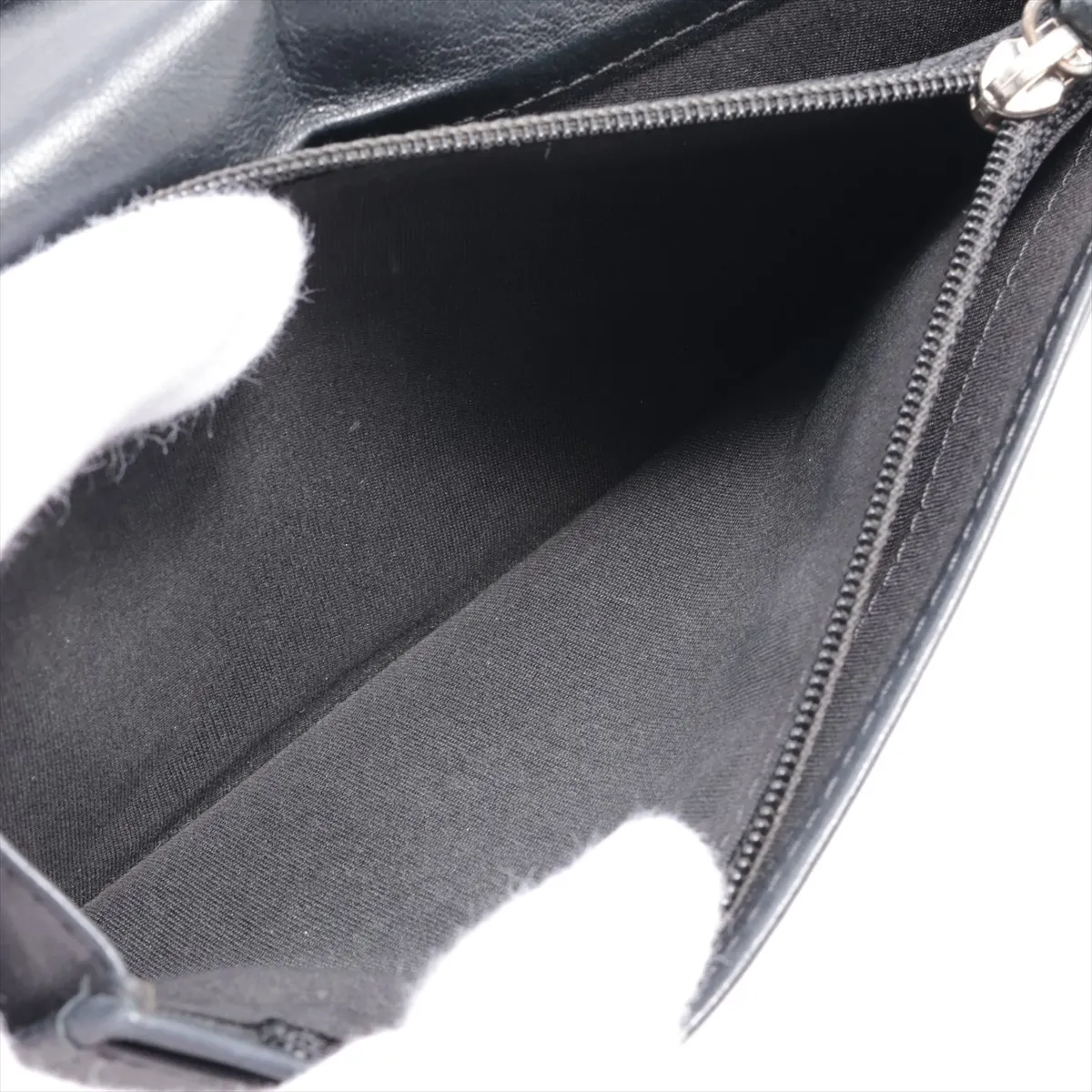 Matelasse patent leather long wallet black silver hardware 15294570 — view 8