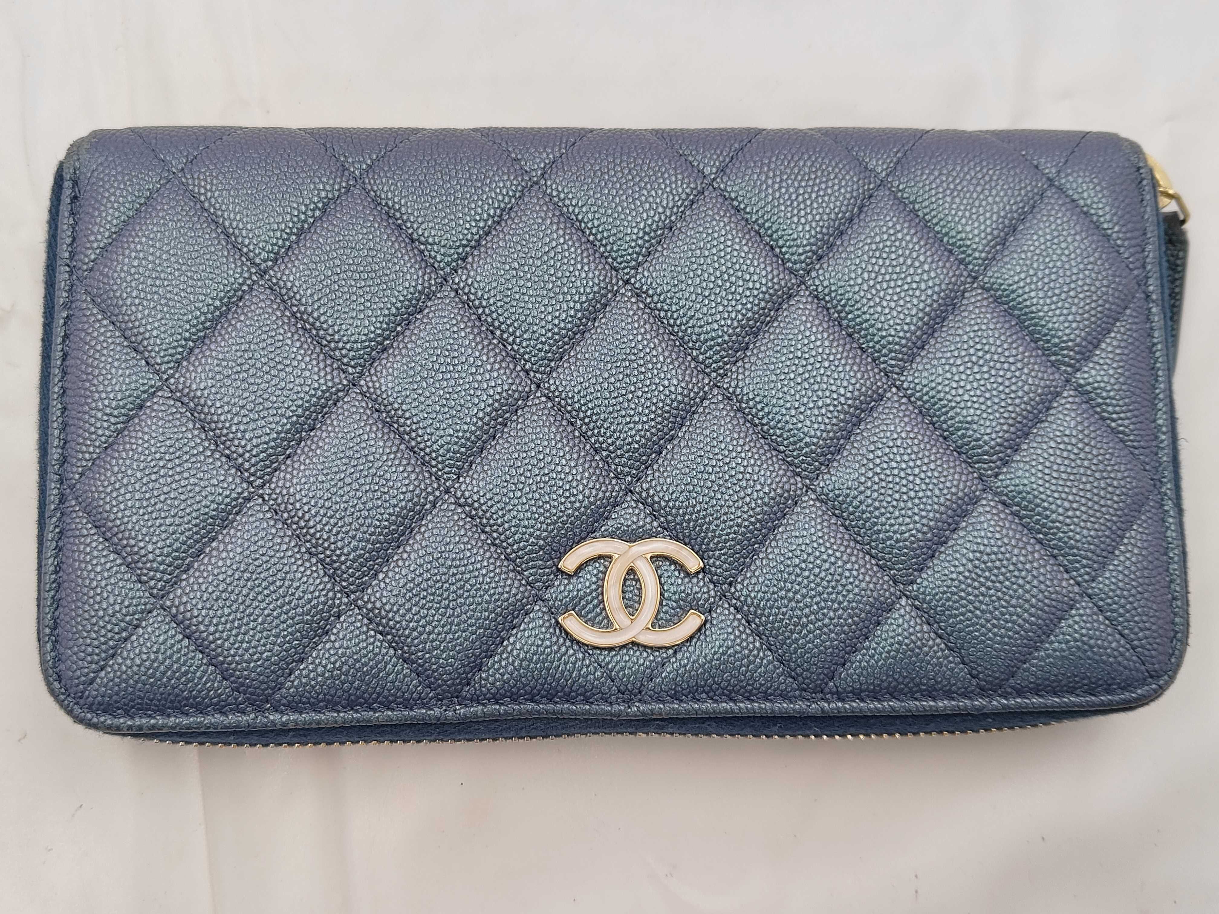 Matelassé Round Zip Long Wallet, Blue, Caviar Leather, Serial Number 27