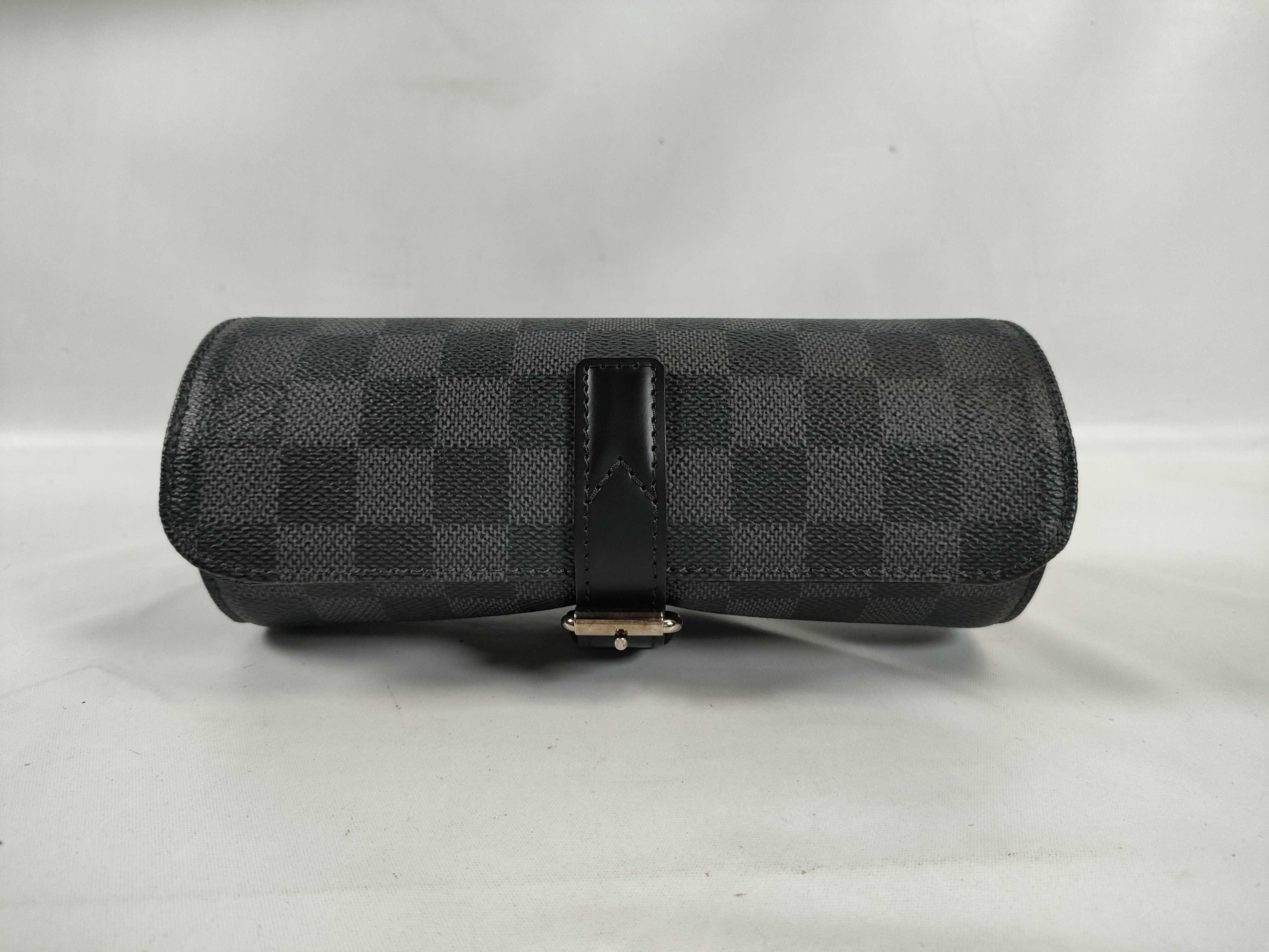 Damier Graphite Montres Pouch — view 5