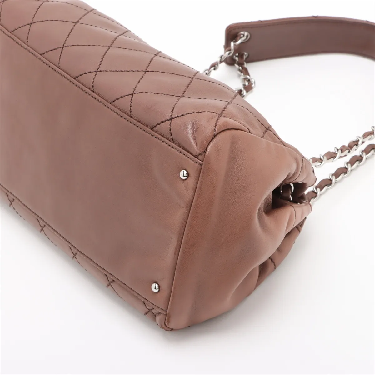 Wild Stitch Lambskin Chain Shoulder Bag Brown Silver Hardware 10256288 No. 10 — view 3