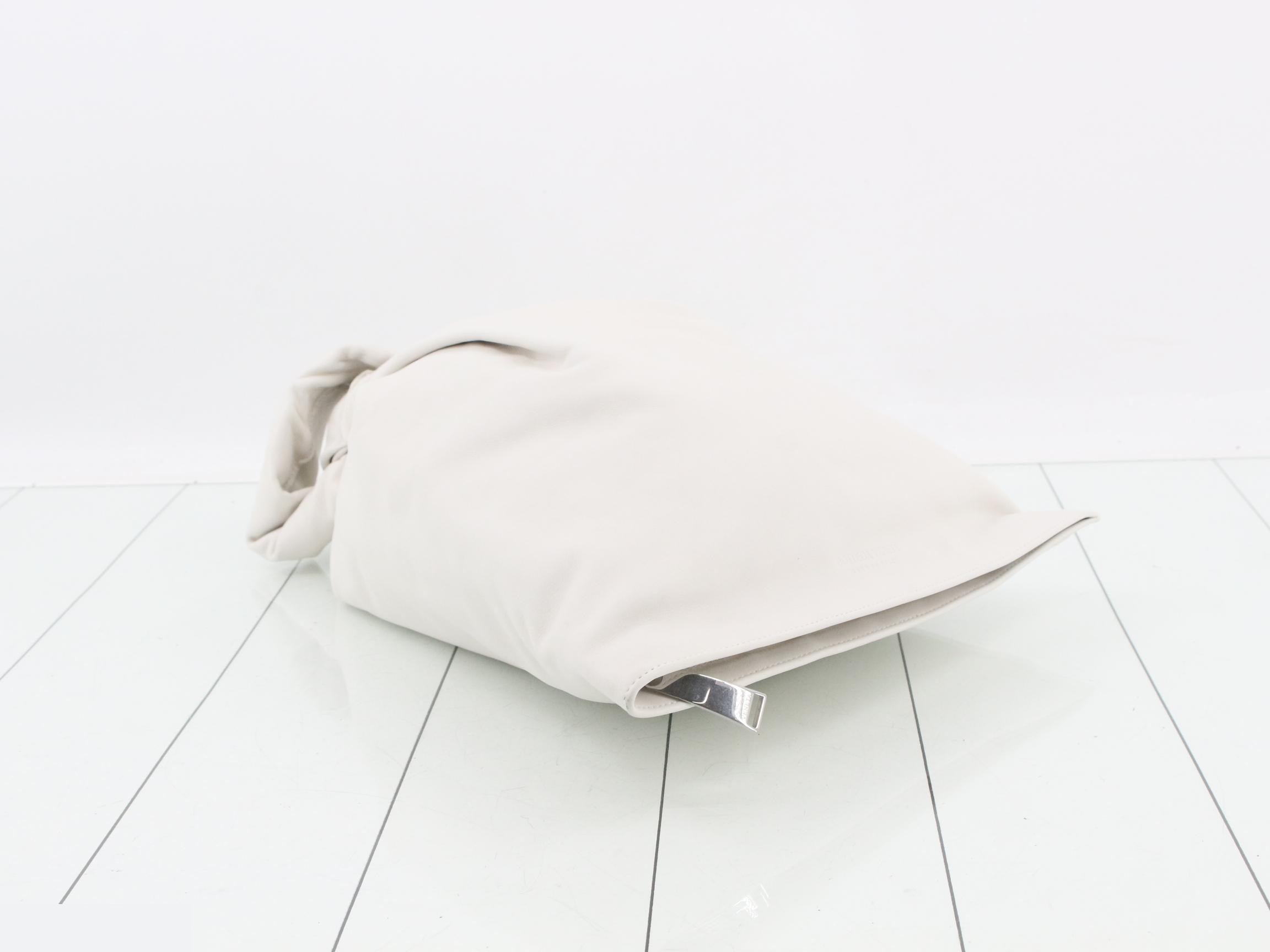 handbag — view 5