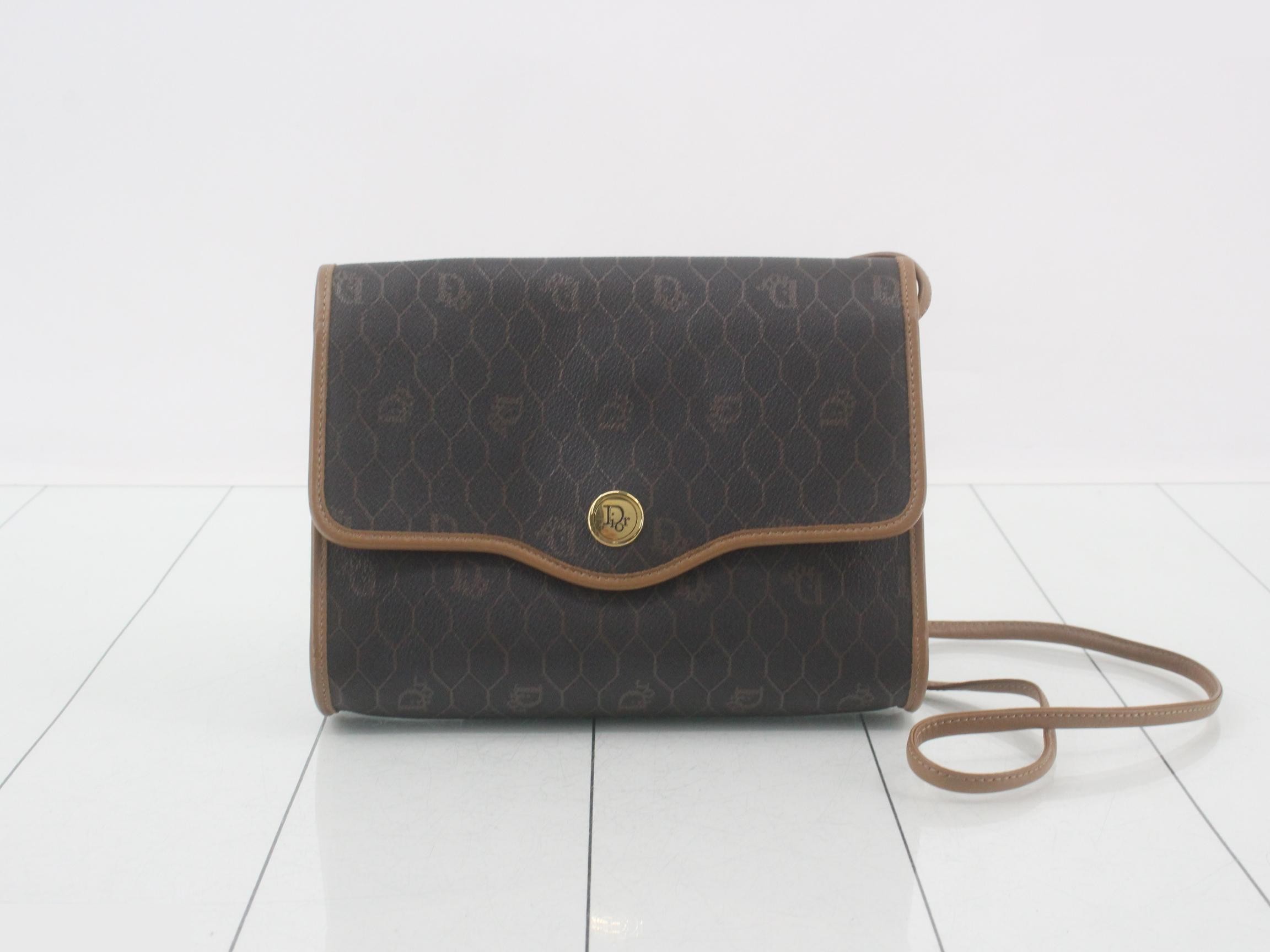 Other lines: Bags and shoulder bags