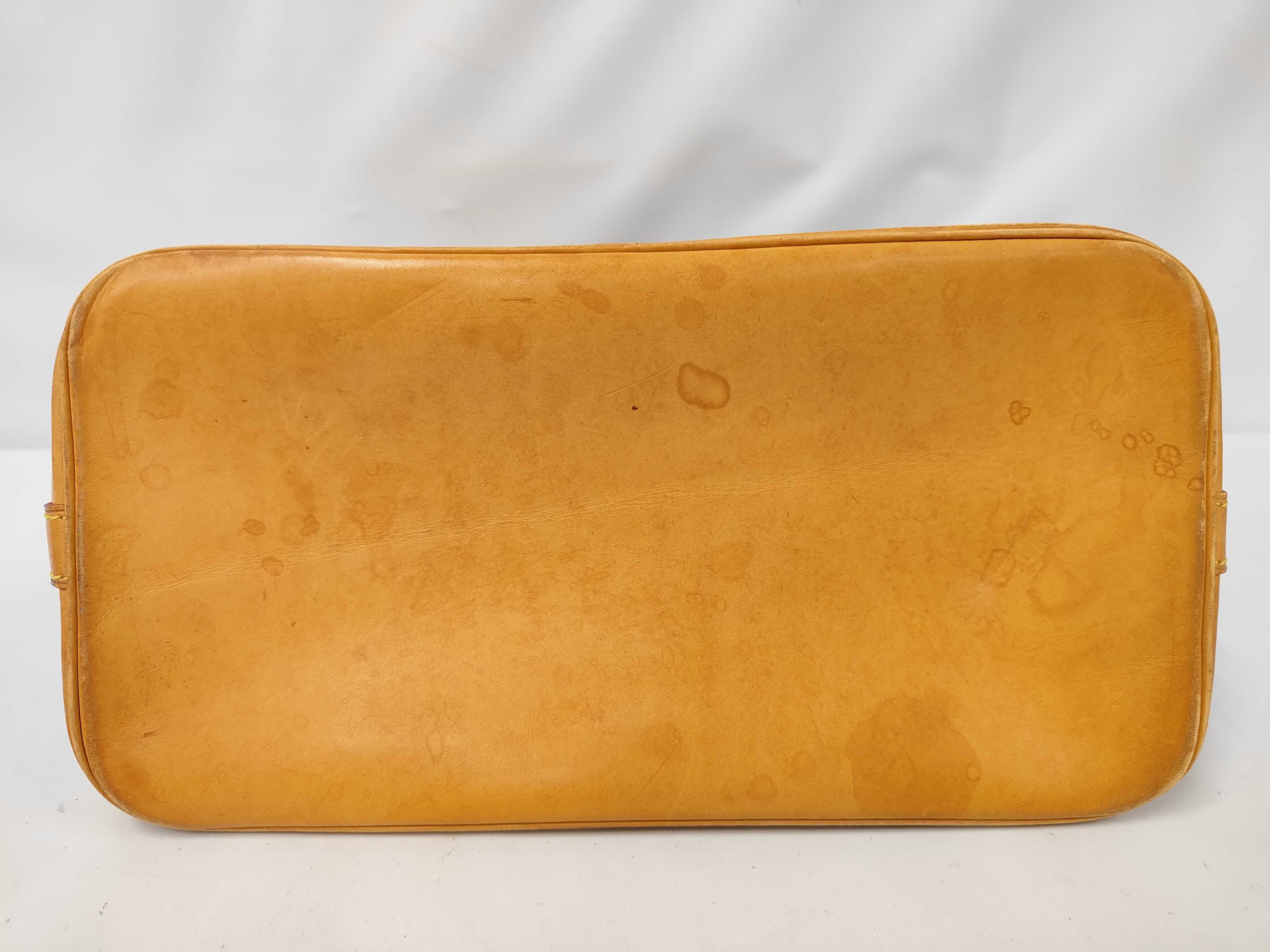 LV Alma handbag — view 3