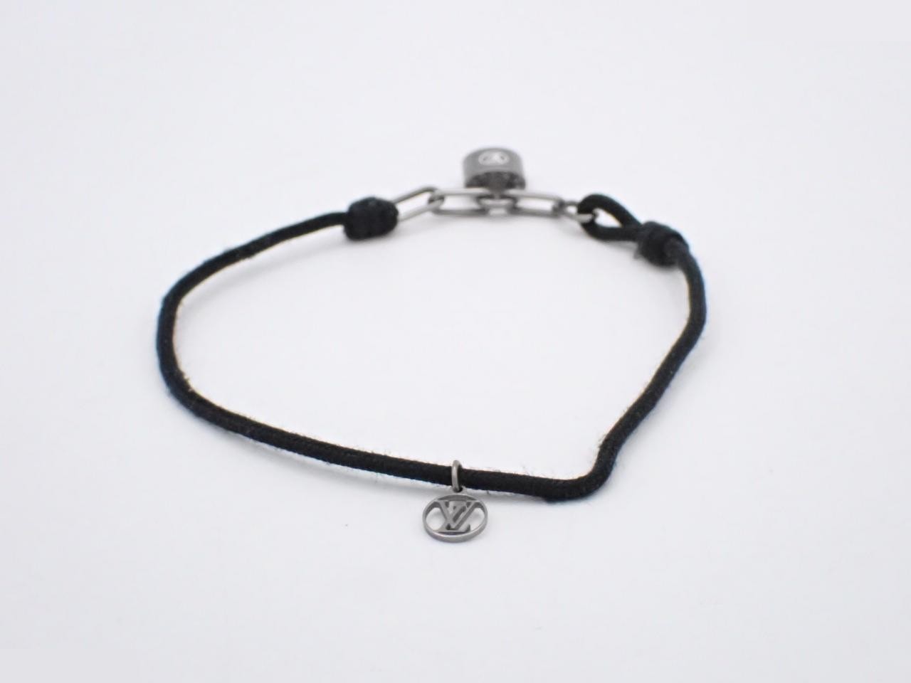 Titanium bracelet, total length approximately 24 cm — view 2