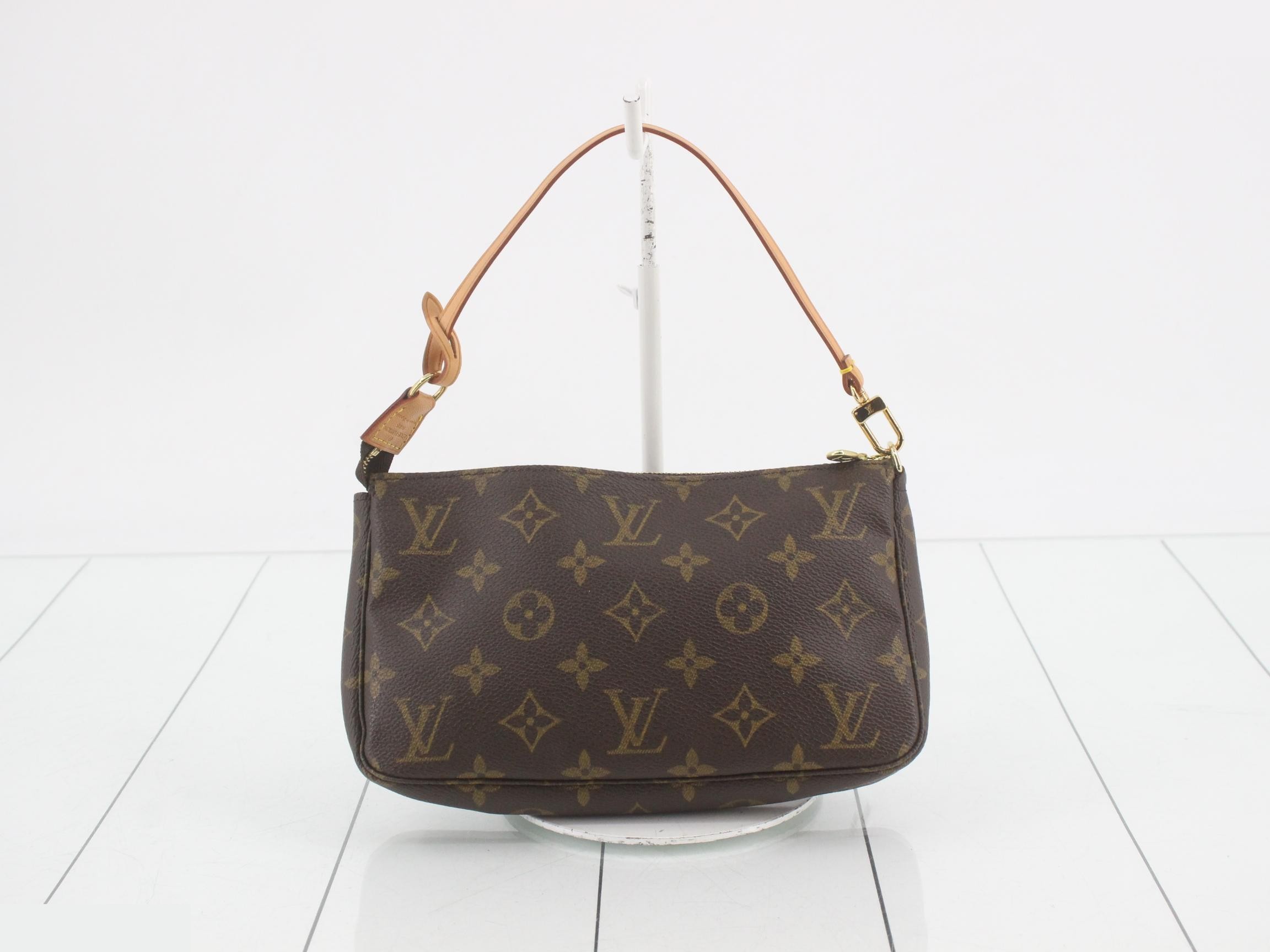 Pochette Accessoires (old model) — view 2