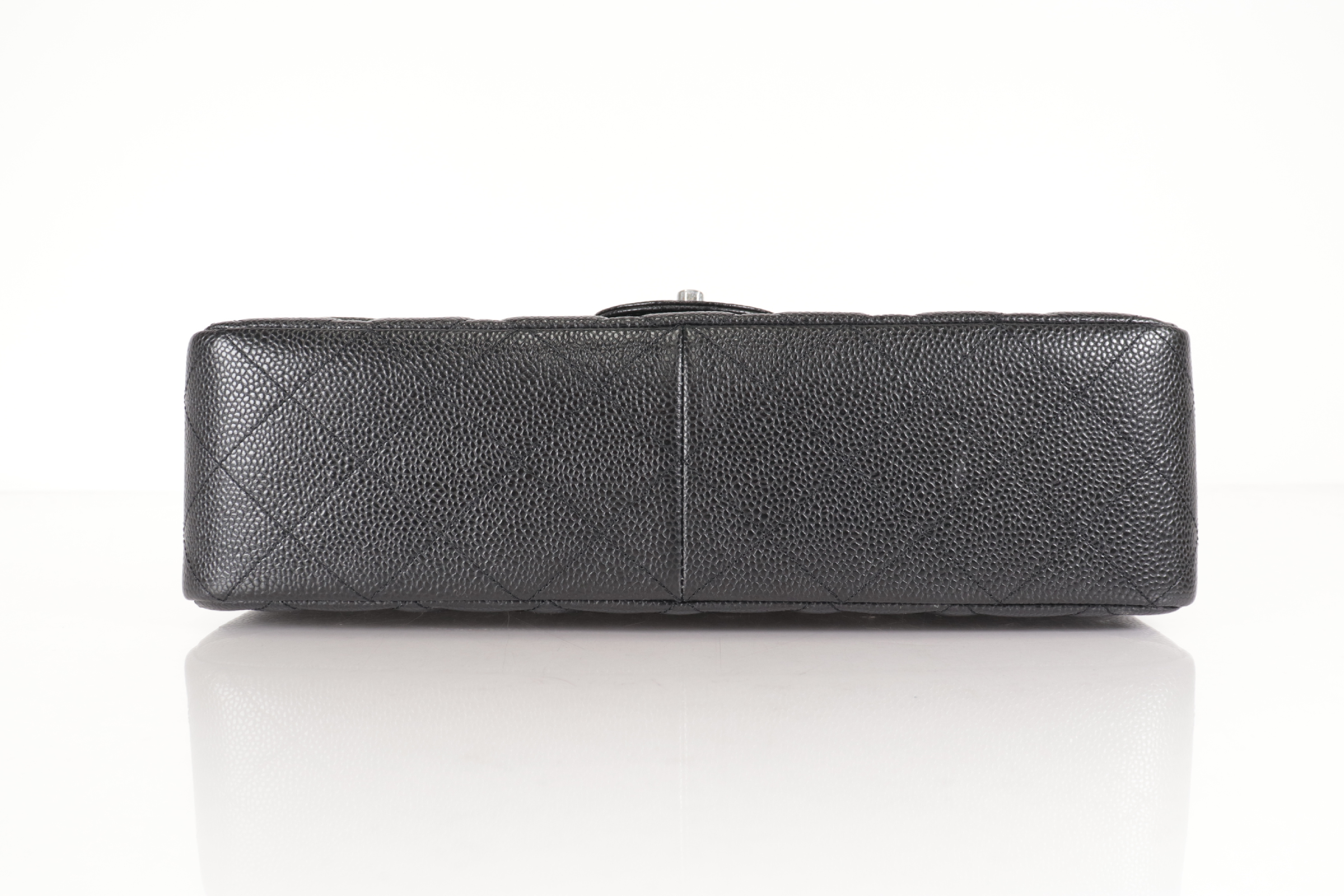 Caviar Chain Shoulder Bag W30 (Serial Number 29) — view 7