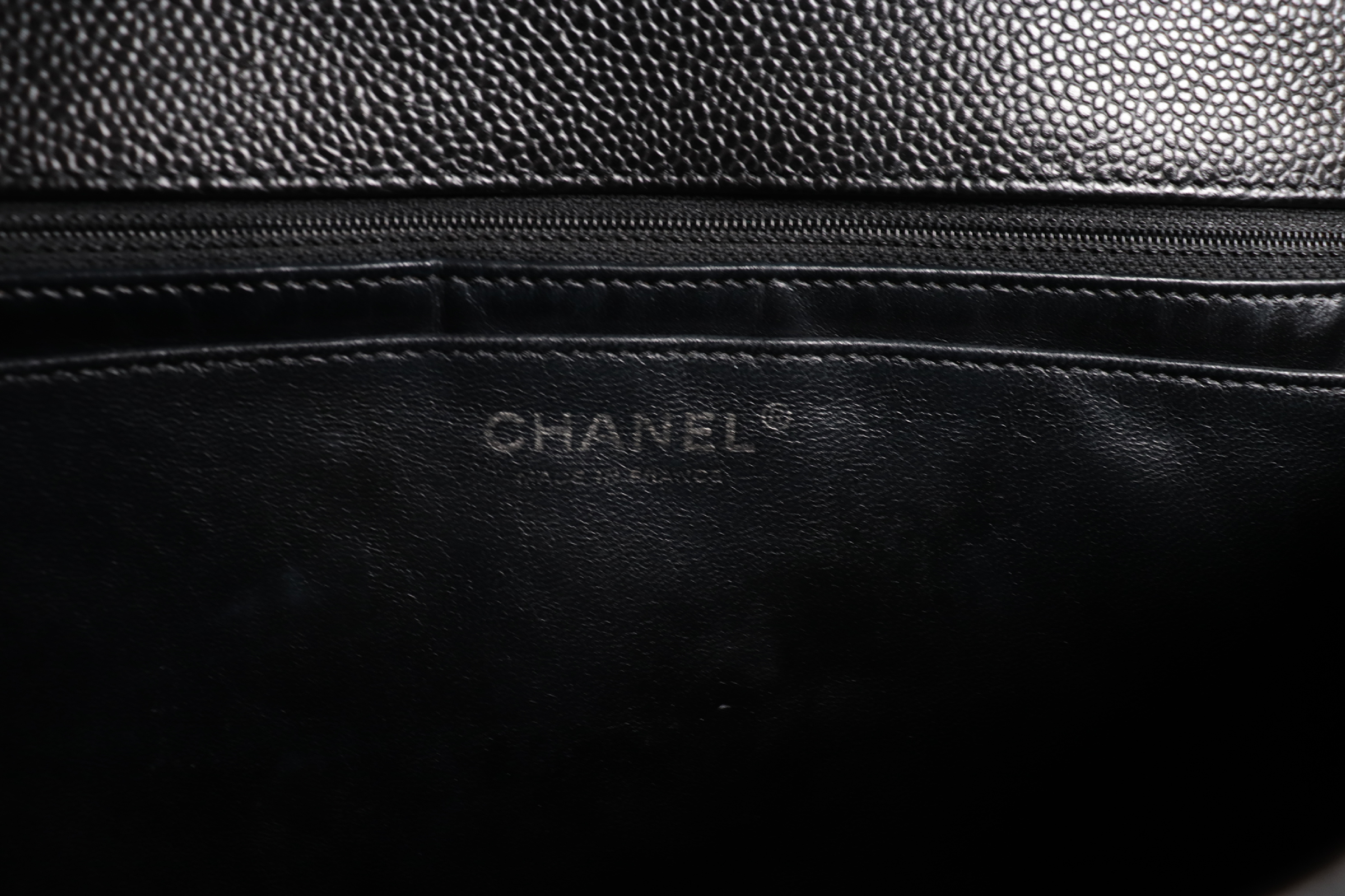 Caviar Chain Shoulder Bag W30 (Serial Number 29) — view 8