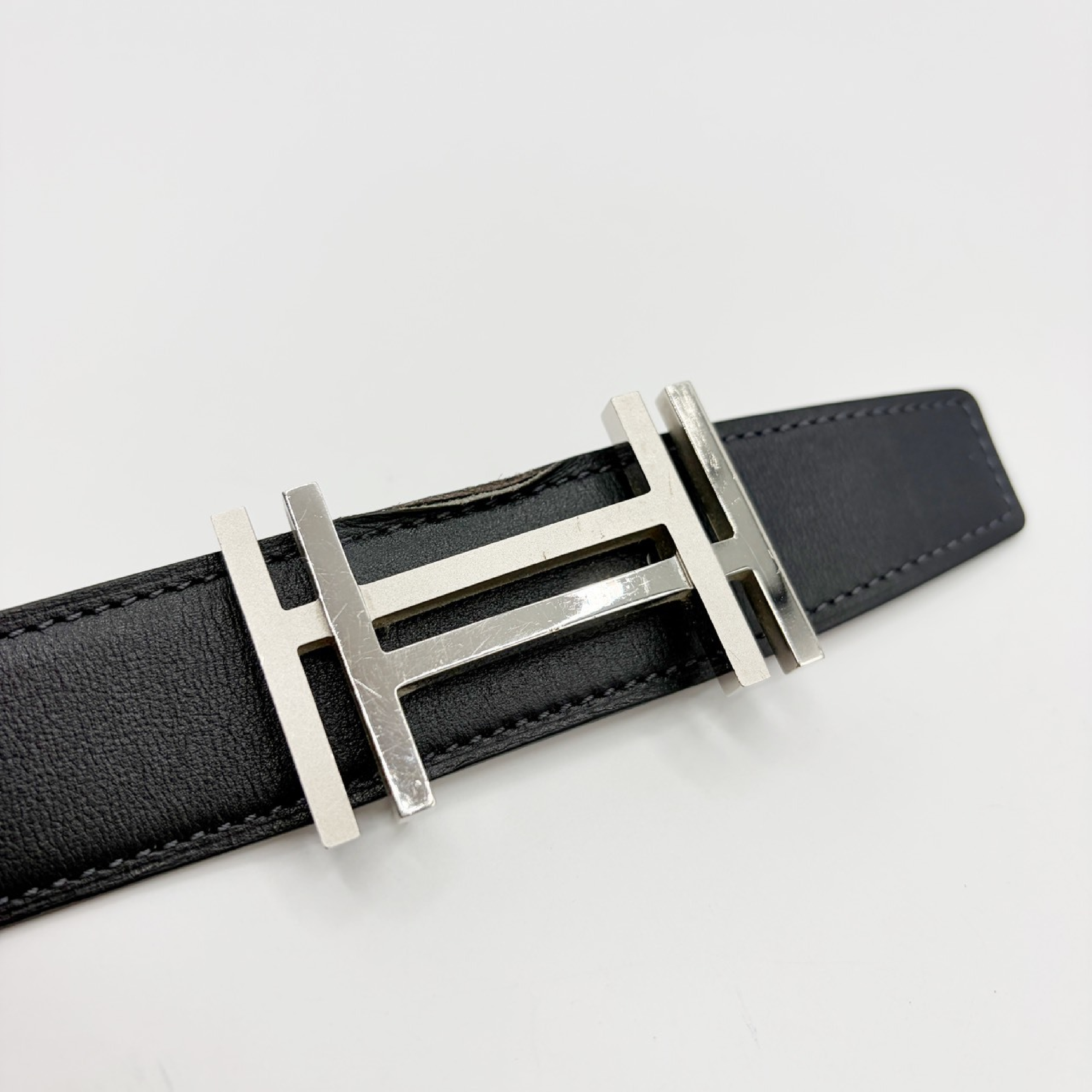 belt H. O Carré 90 Black Brown Stamped U Belt — view 9