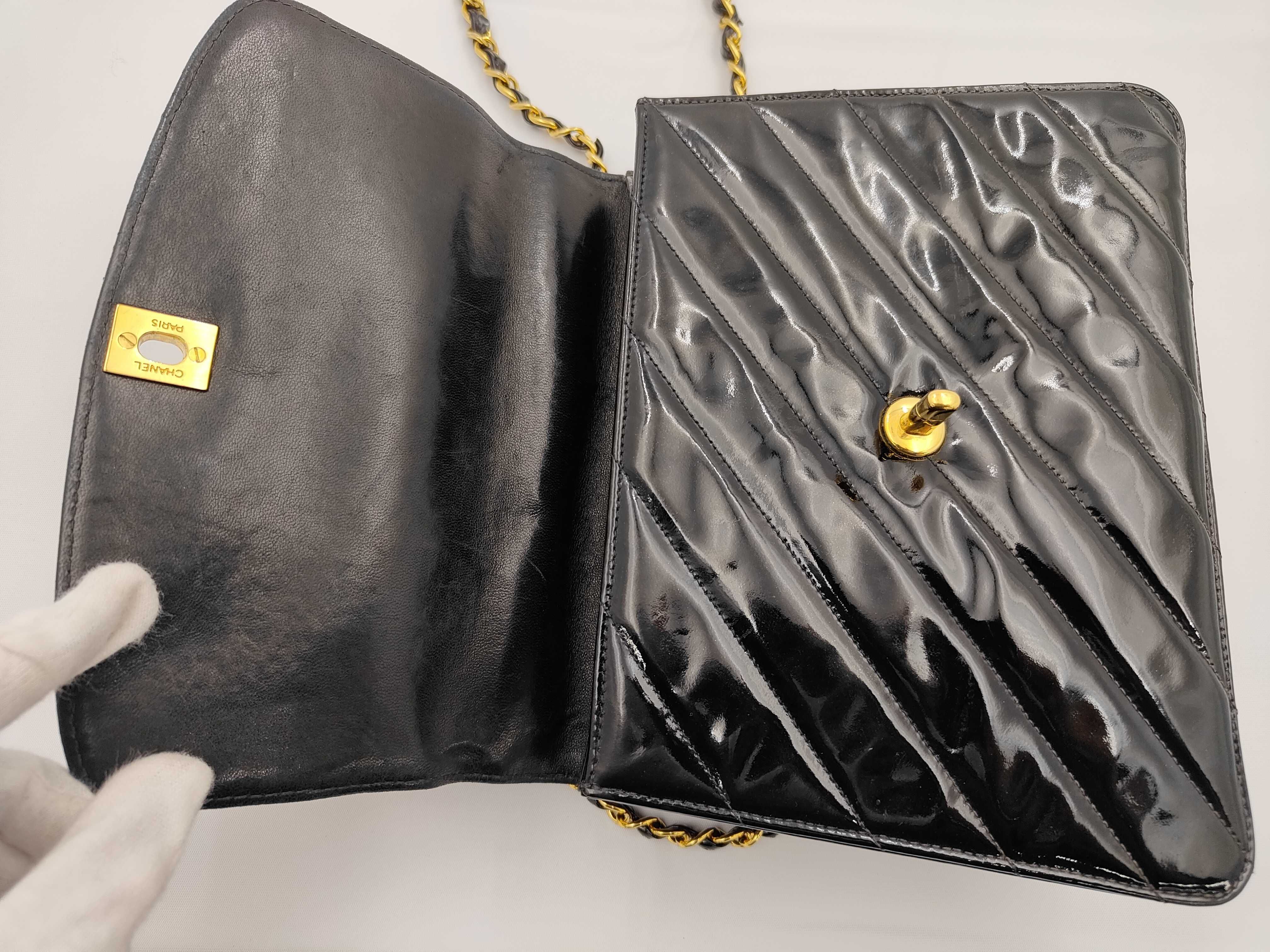 2-way bag, patent leather, black, gold hardware, 2408827, handbag — view 15