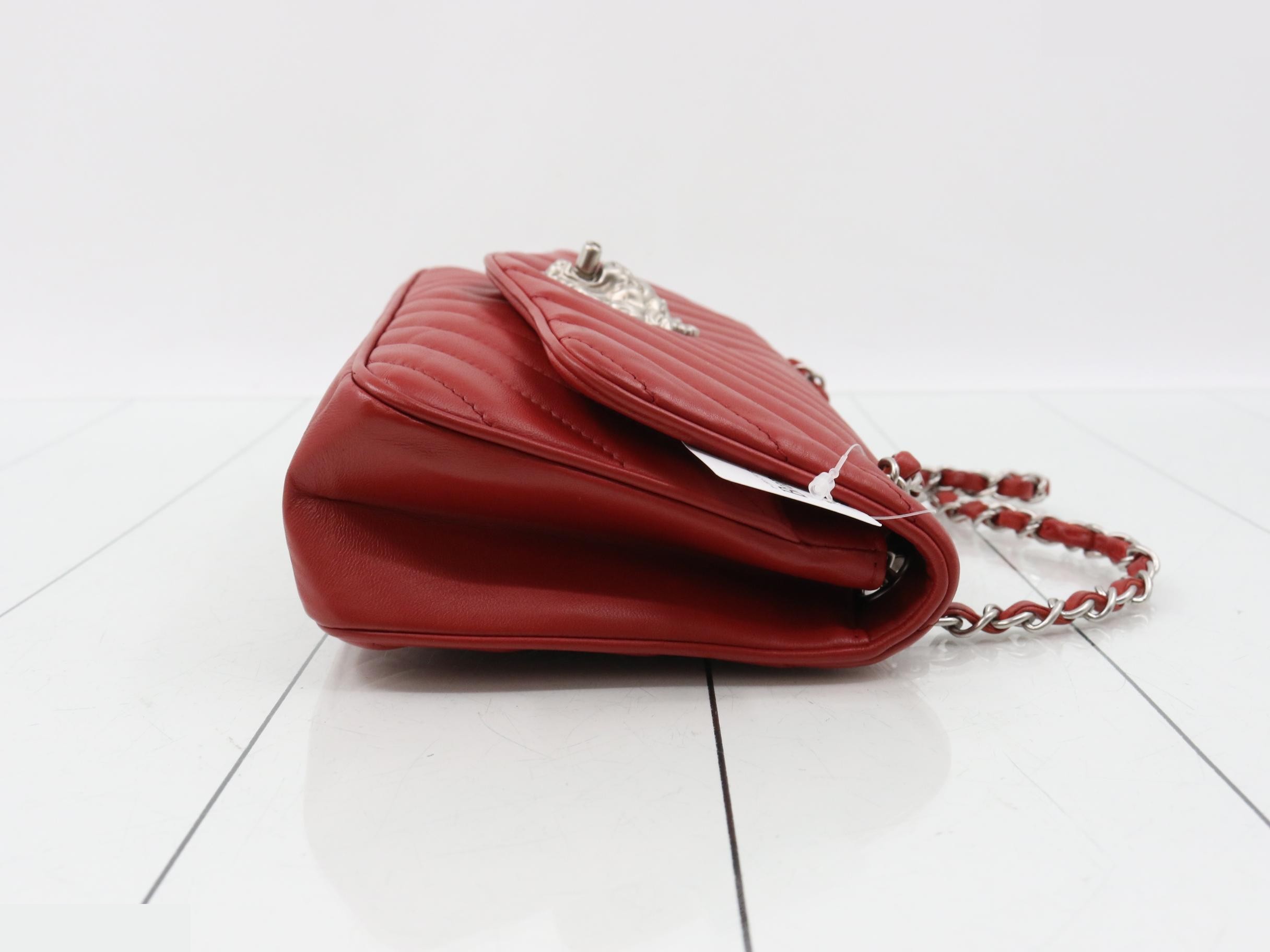 Lambskin V-stitch Lion Coco chain shoulder bag, red hardware, size 14. — view 3