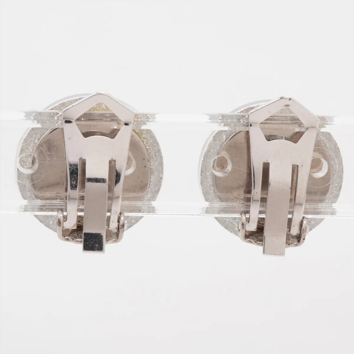 Coco Mark 00A Earrings (Pair) Metal x Resin Silver — view 2