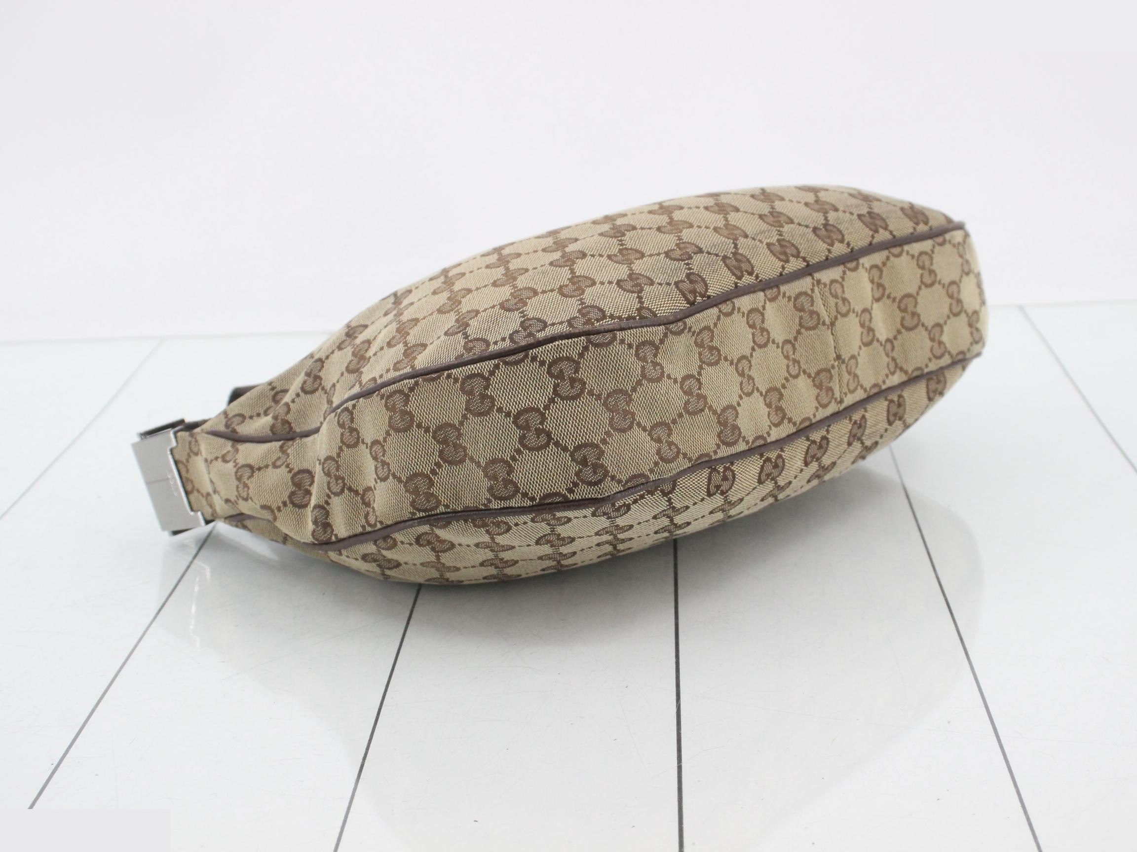 GG Canvas (Bag) - Shoulder Bag - Brown — view 5