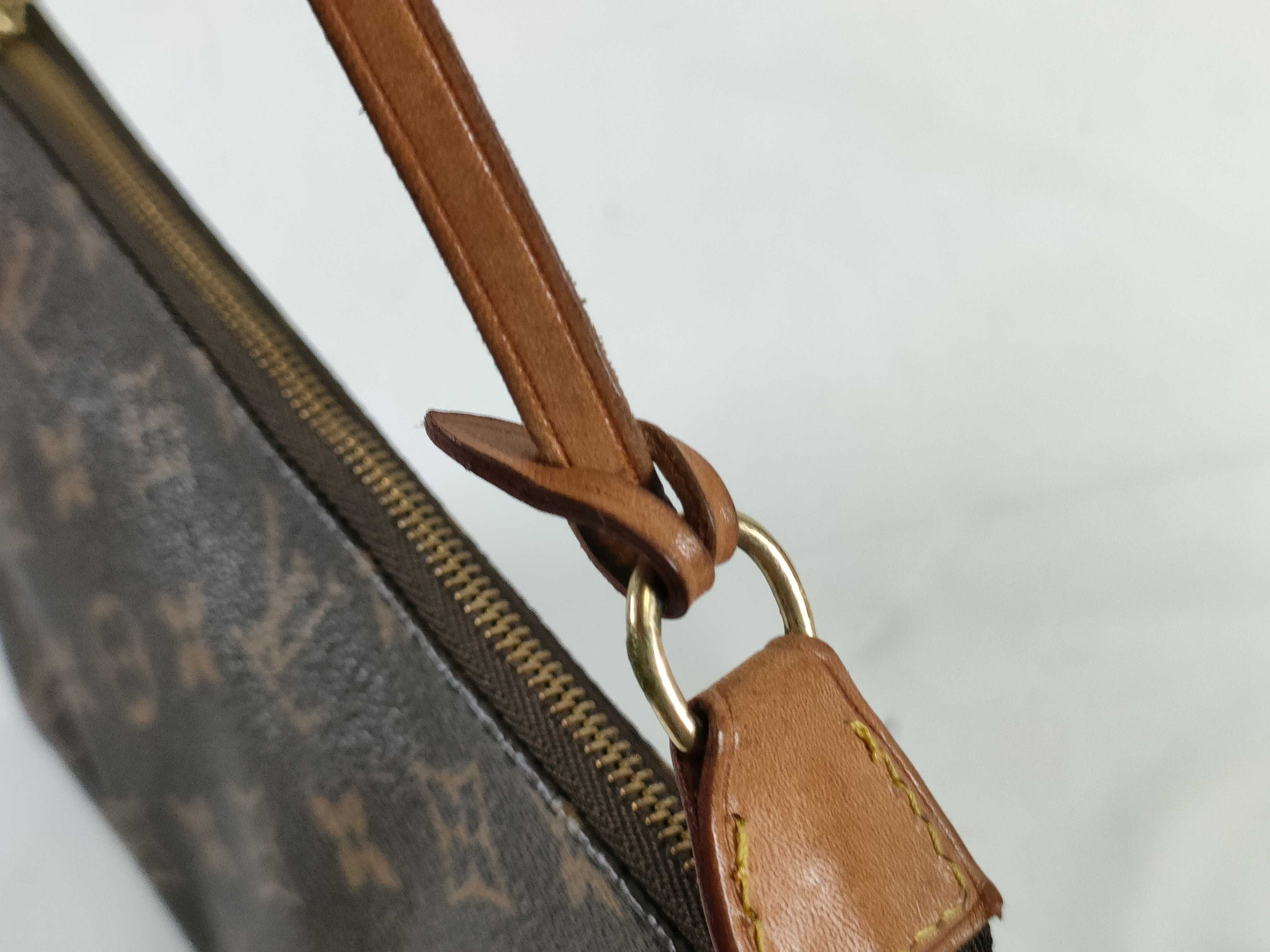 Monogram Pochette Accessoires M51980 Handbag — view 5