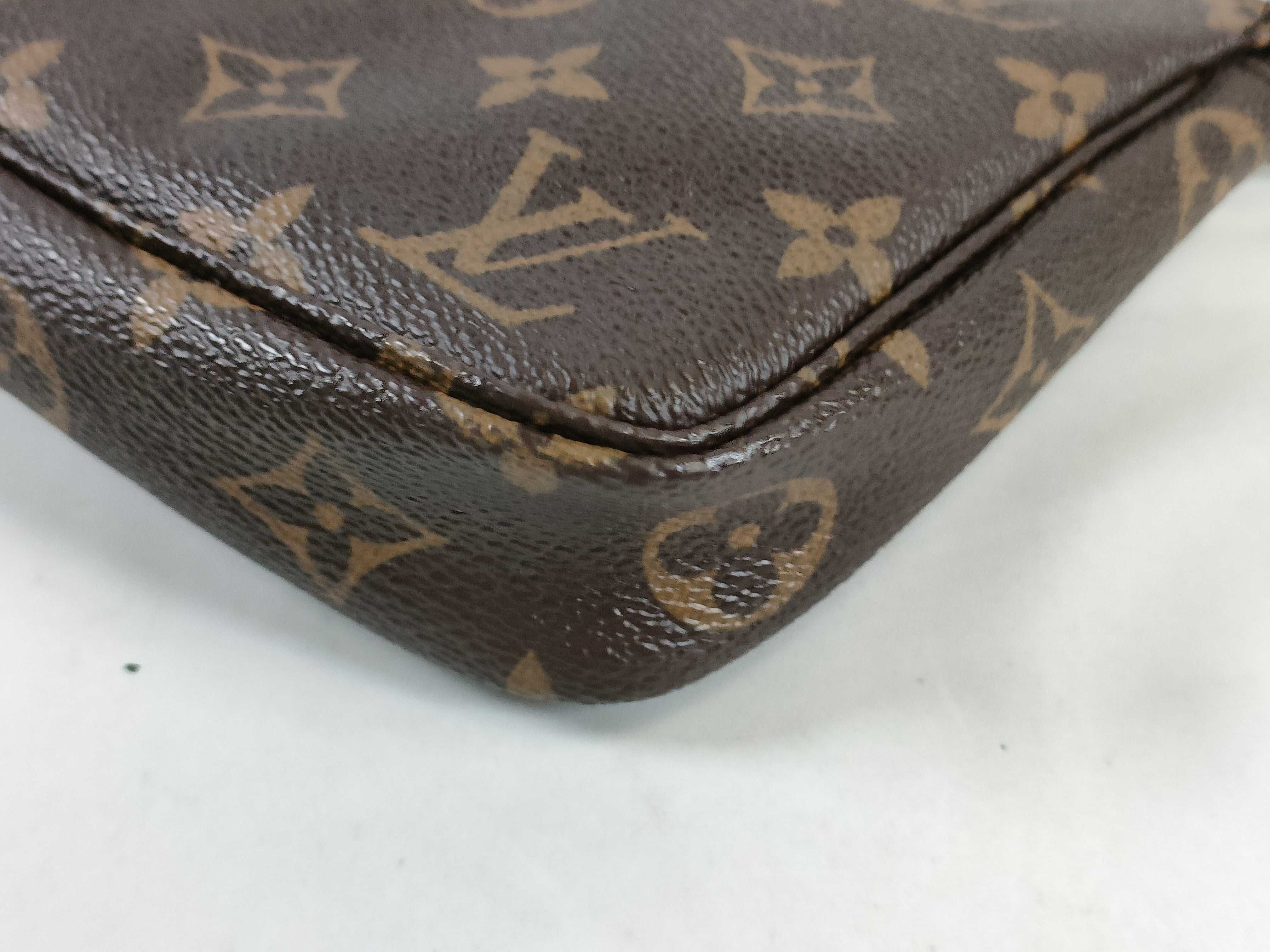 Monogram Pochette Accessoires M51980 Handbag — view 6