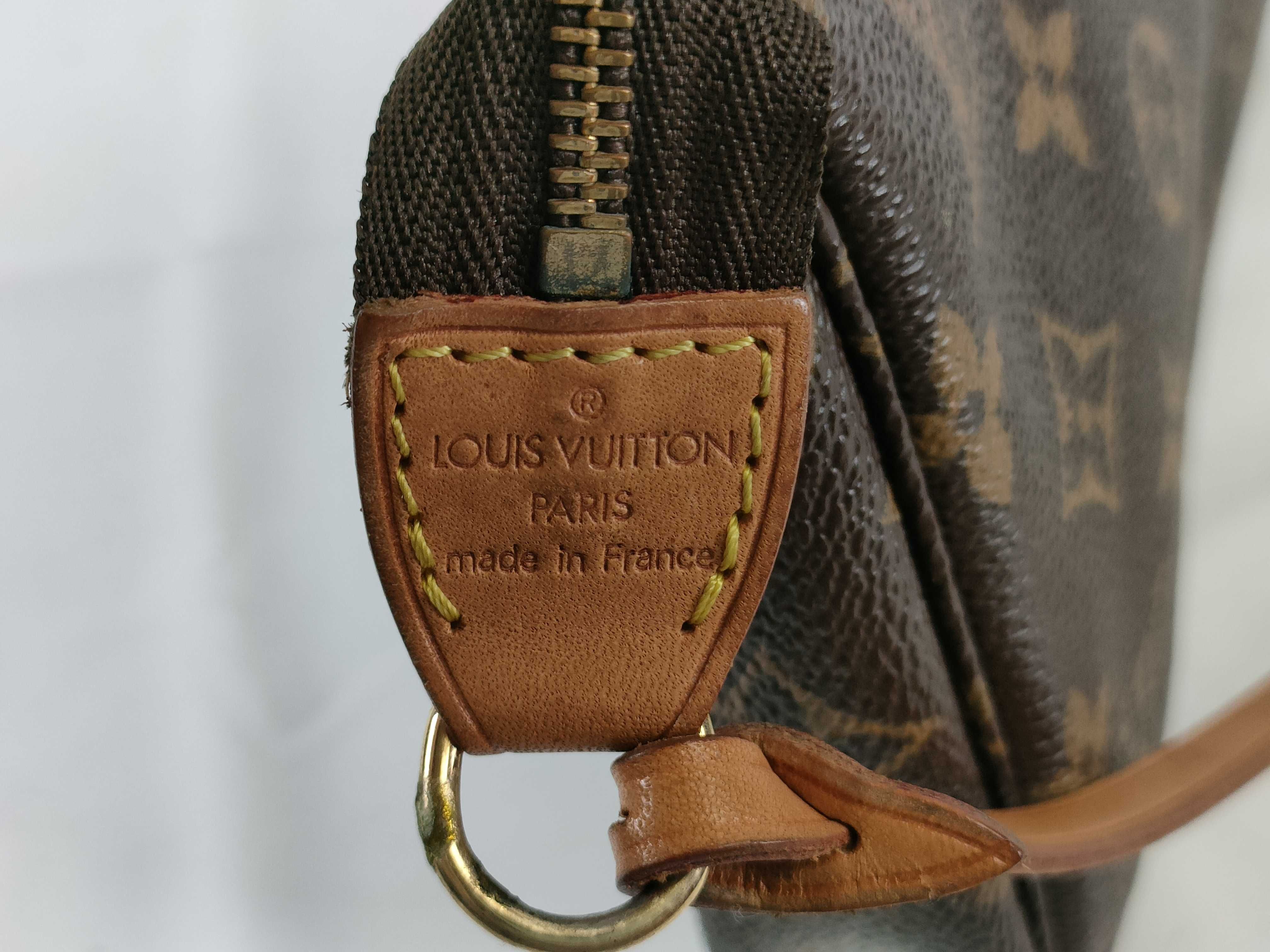 Monogram Pochette Accessoires M51980 Handbag — view 8
