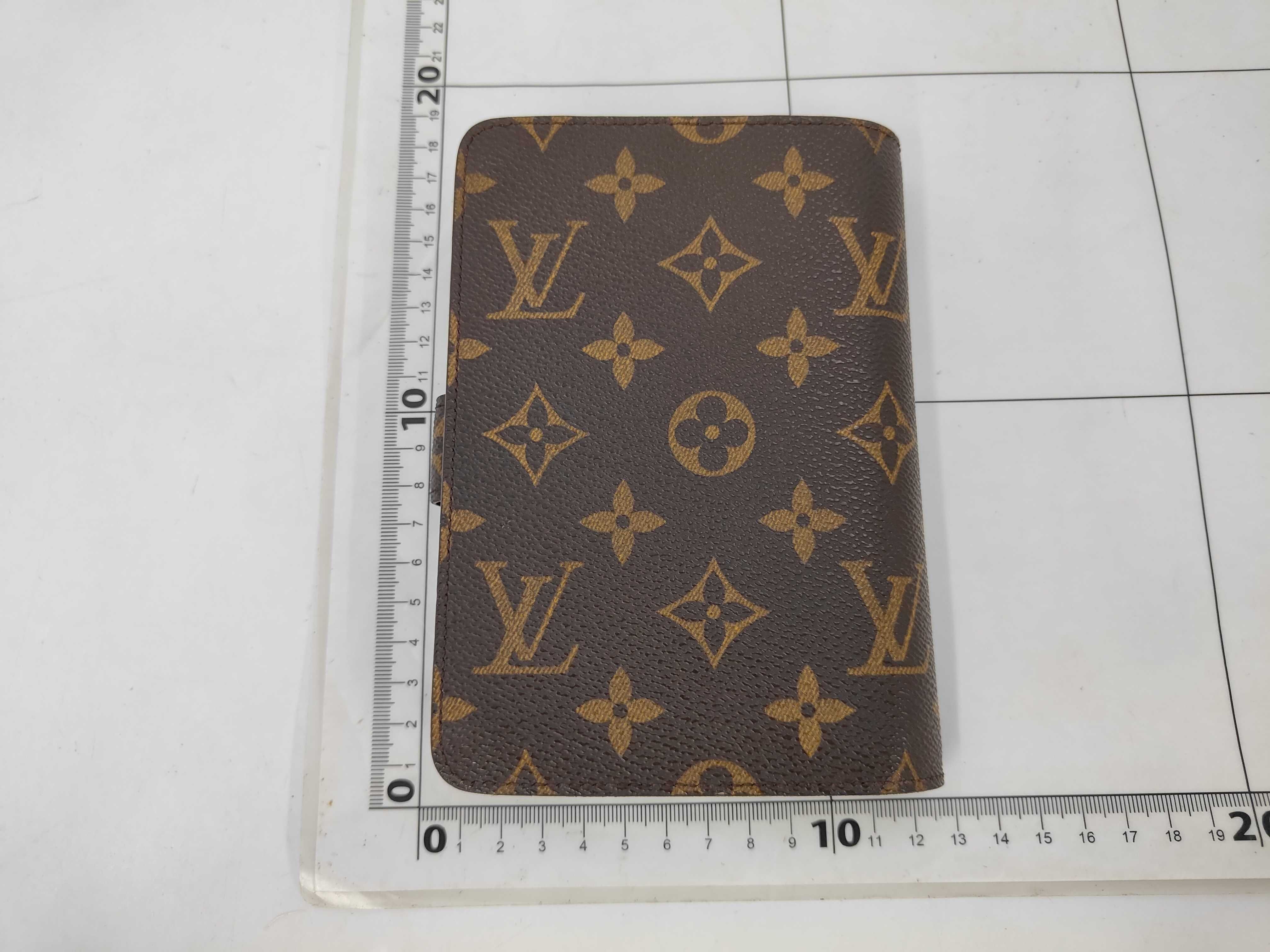 Monogram Louis Vuitton Monogram Porte Papier Zip SP1917 Wallet — view 2
