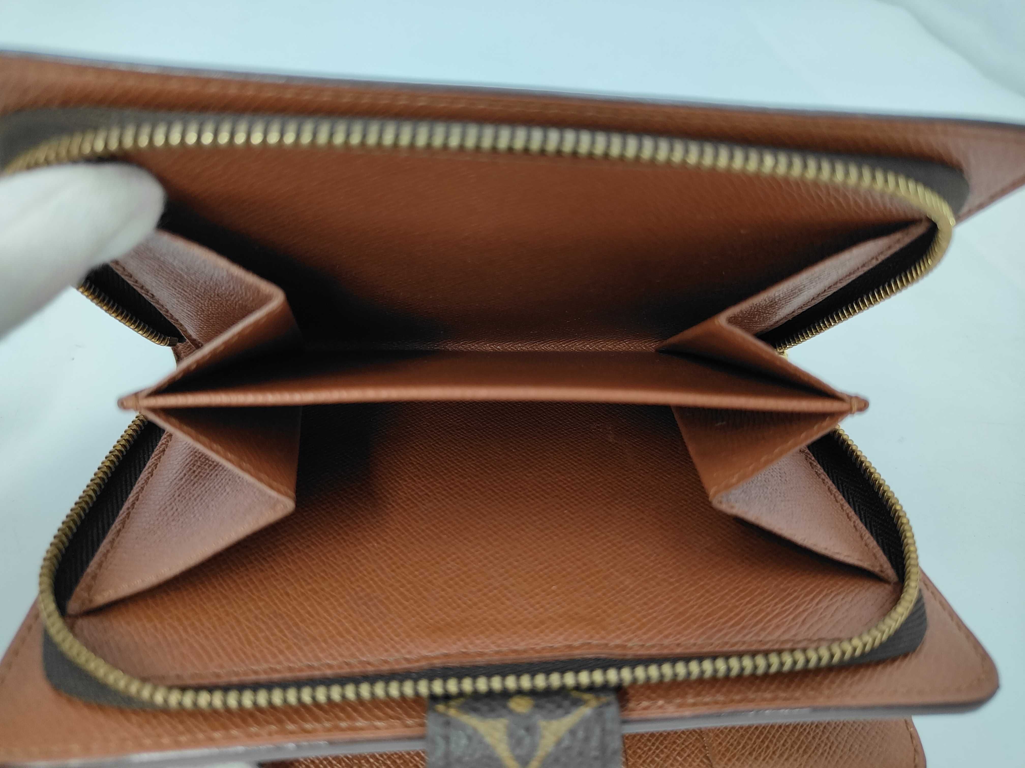 Monogram Louis Vuitton Monogram Porte Papier Zip SP1917 Wallet — view 9