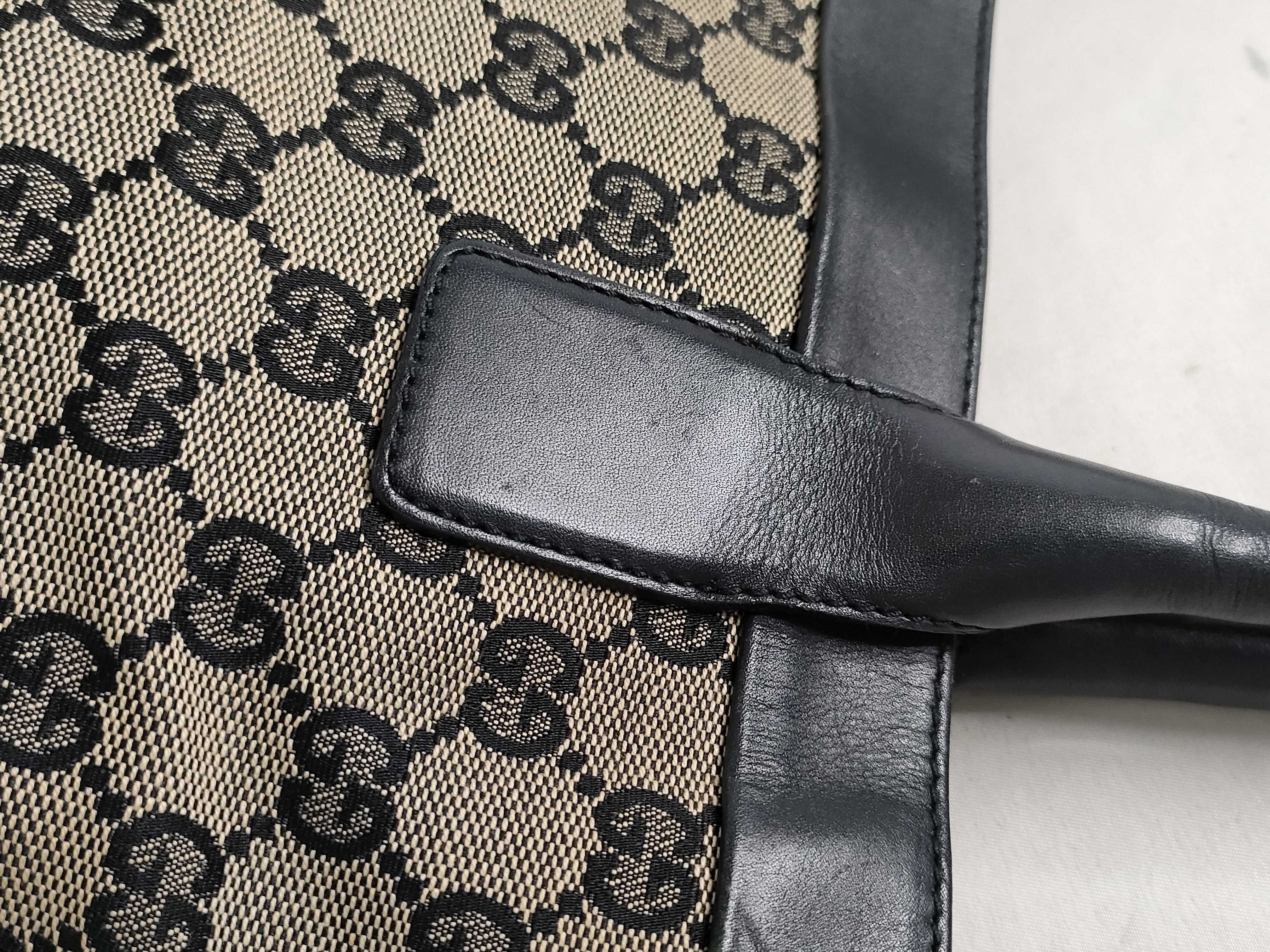 GG Canvas 002・1119 GG Canvas Handbag — view 5