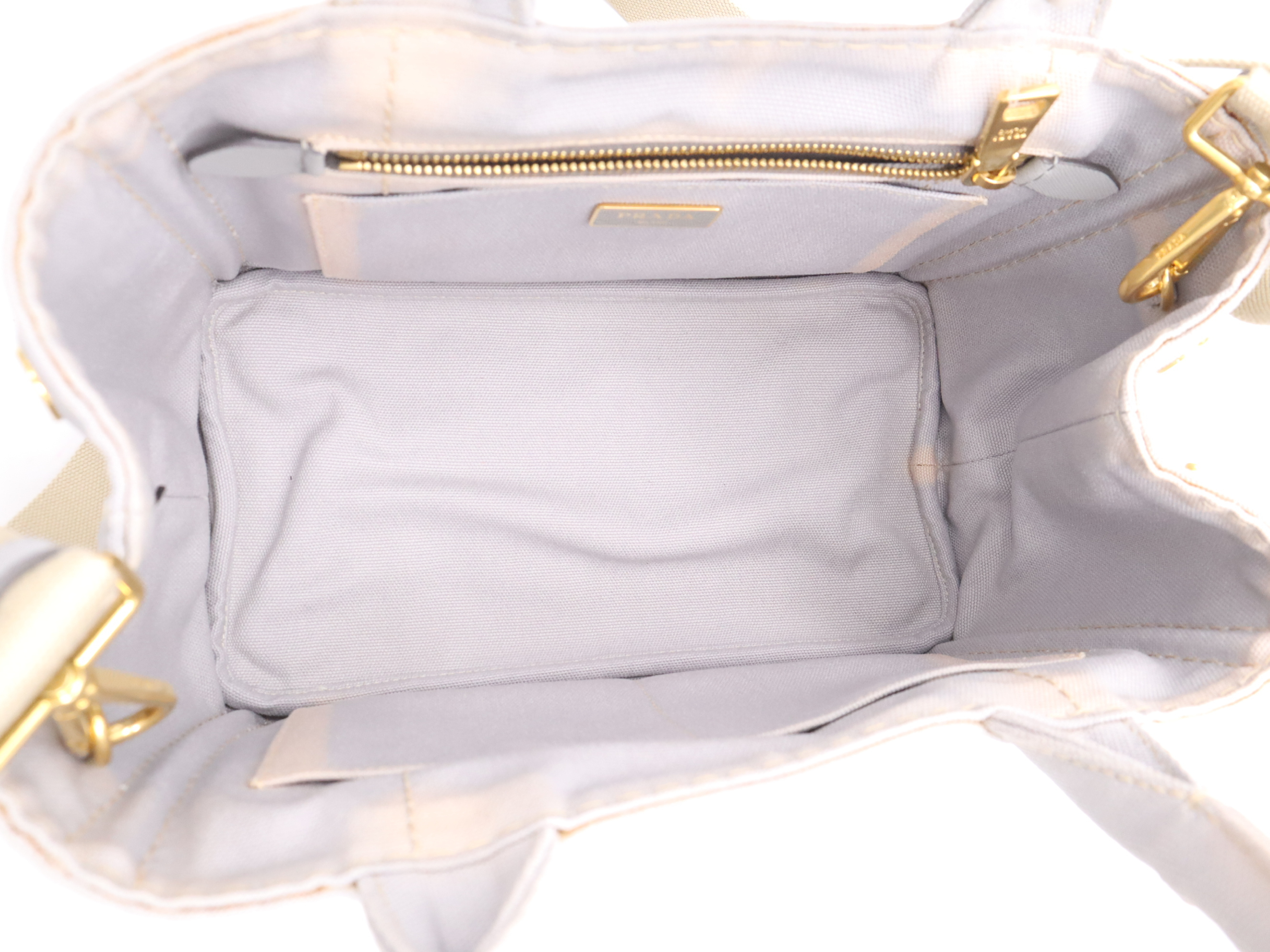 Canvas Canapa Tote Bag, Gray, Gold Hardware, with Shoulder Strap and Card Holder. — view 11
