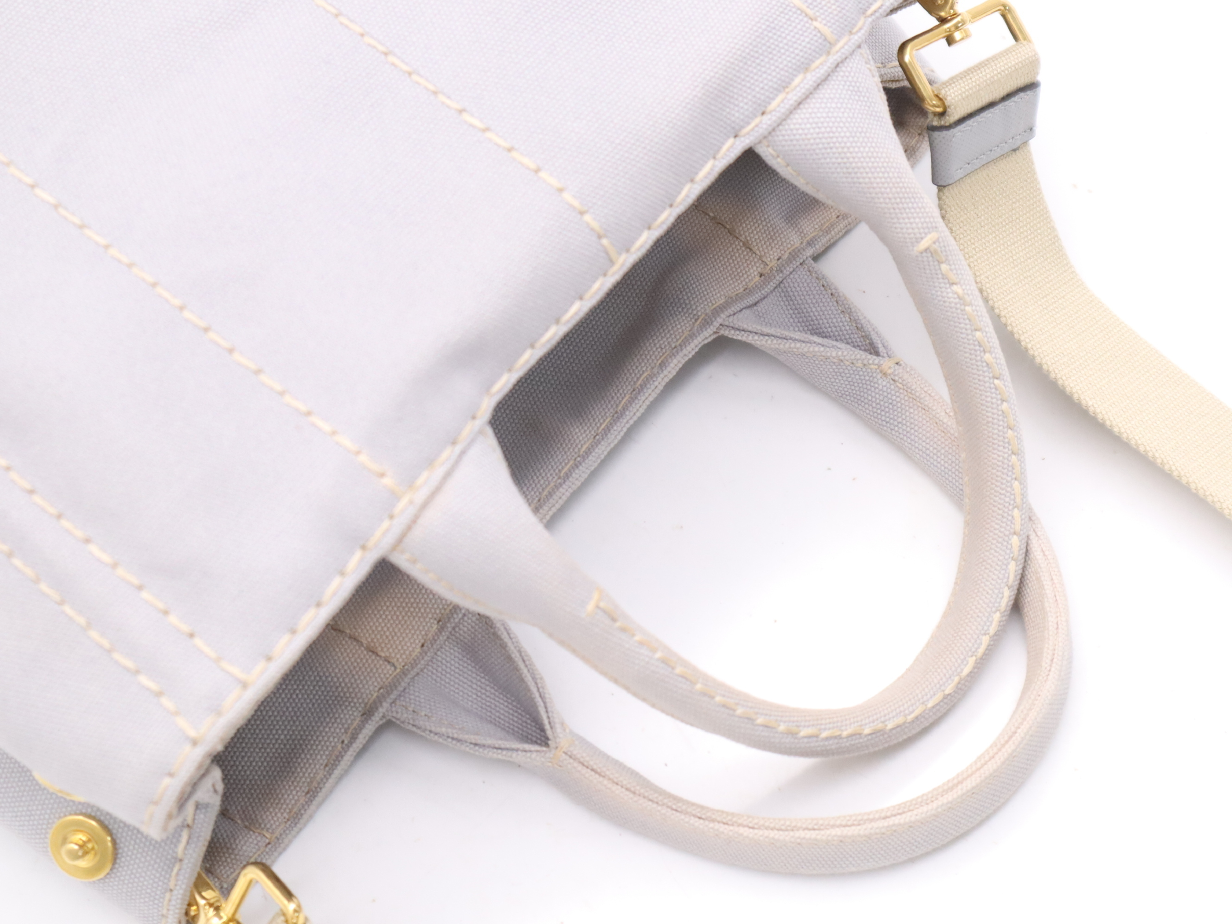 Canvas Canapa Tote Bag, Gray, Gold Hardware, with Shoulder Strap and Card Holder. — view 6
