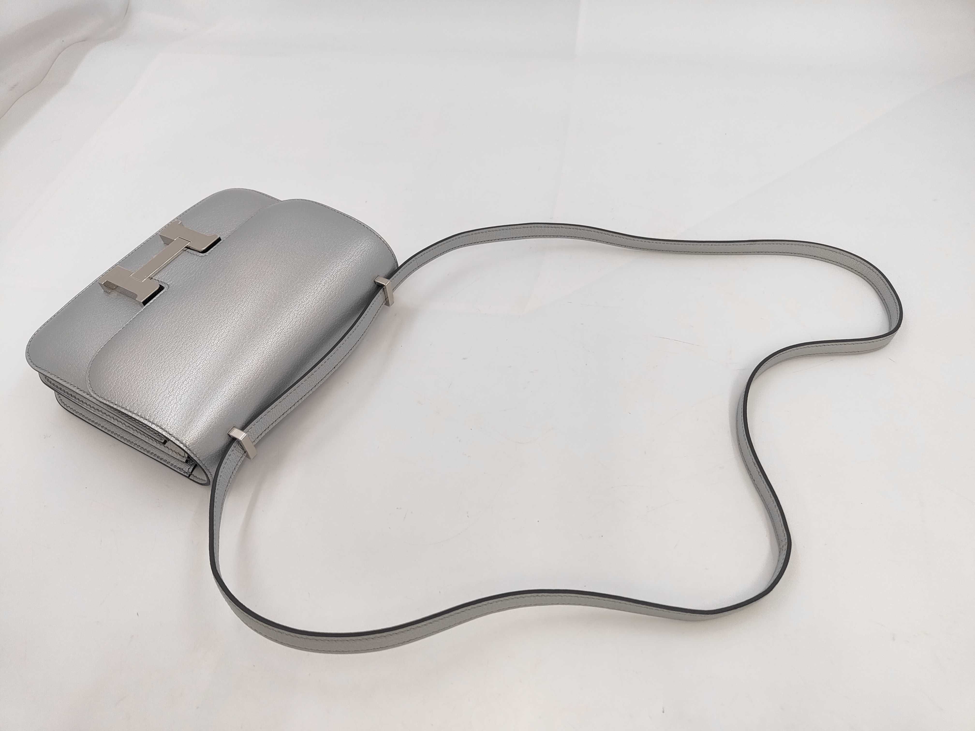 Constance Mini Chevre Argent Silver Hardware G Stamp Shoulder Bag — view 7