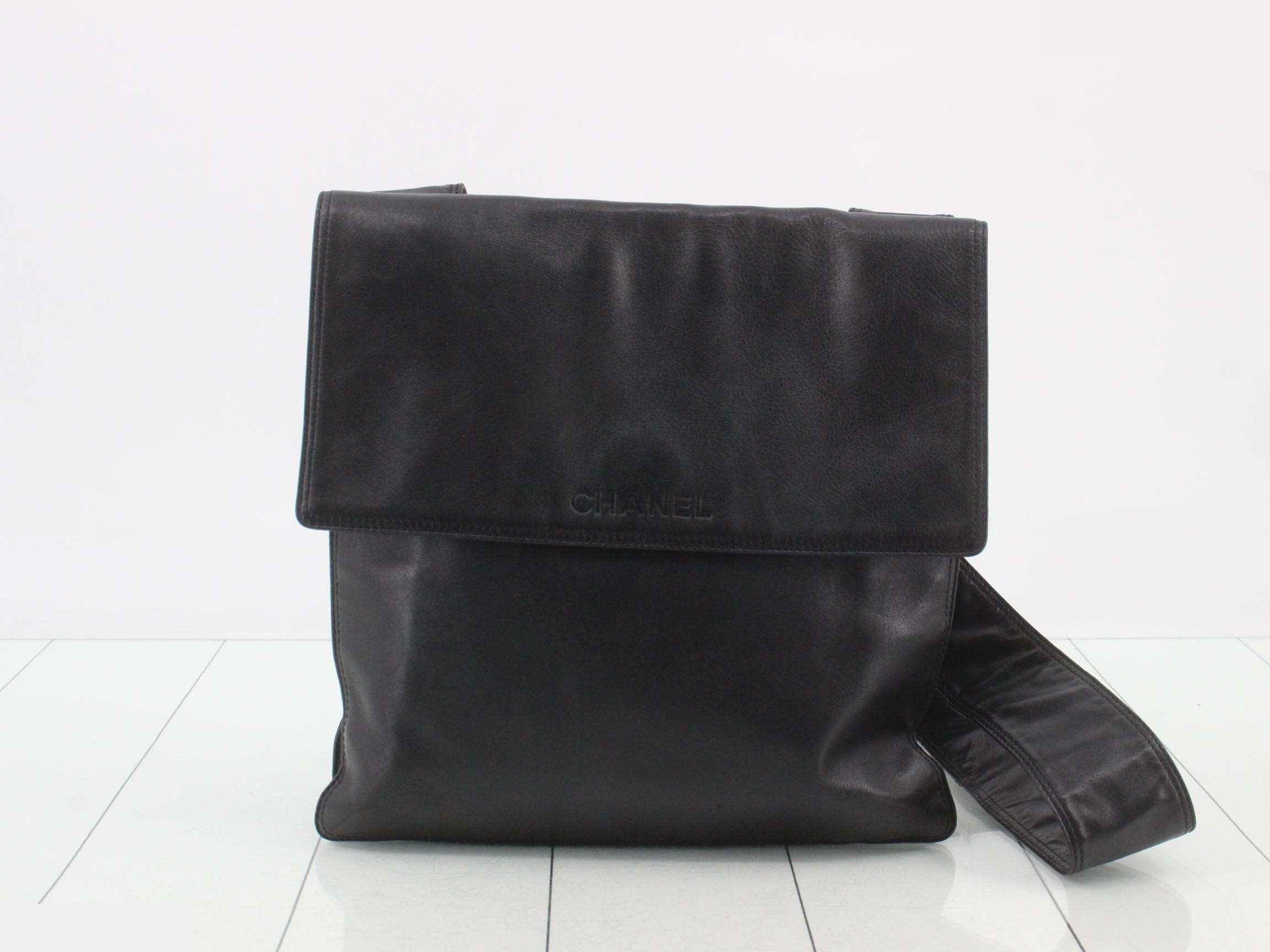 Shoulder bag, black, lambskin