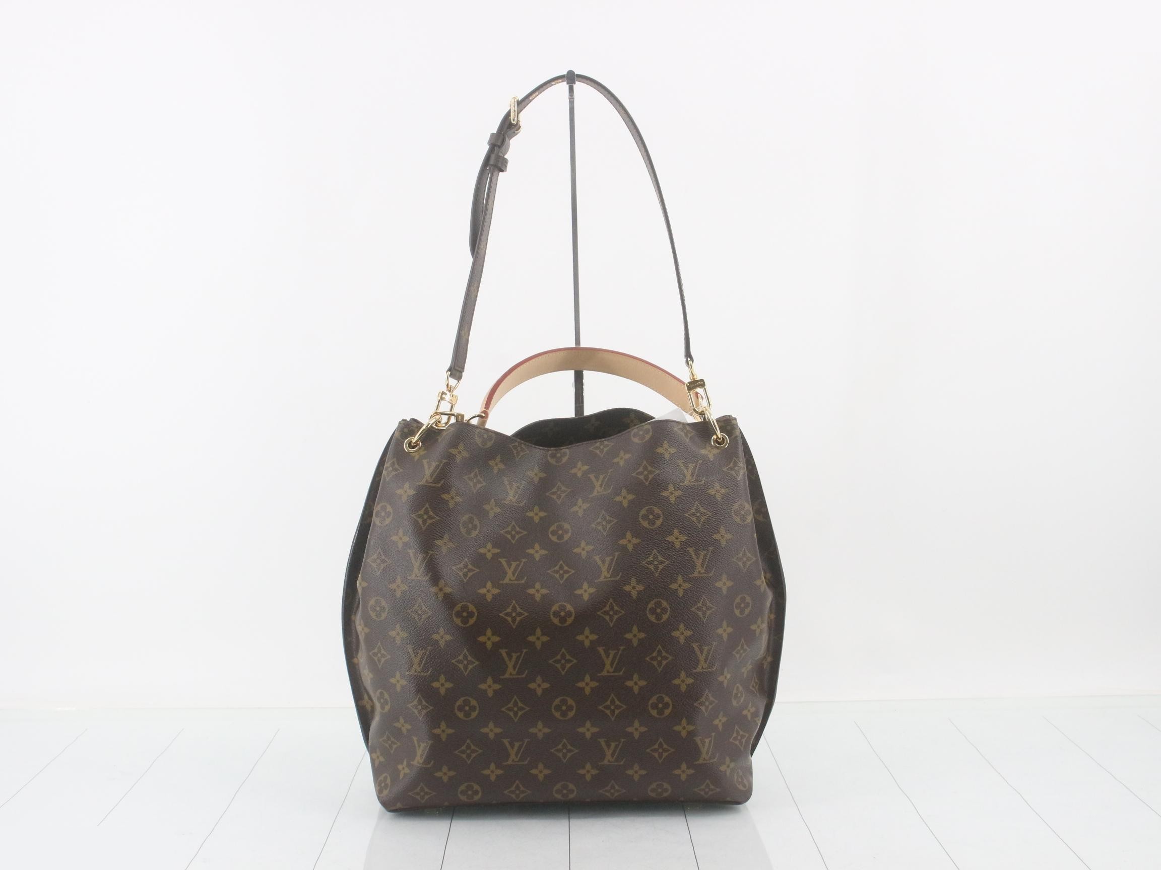 Metis Shoulder Bag M40781 — view 2