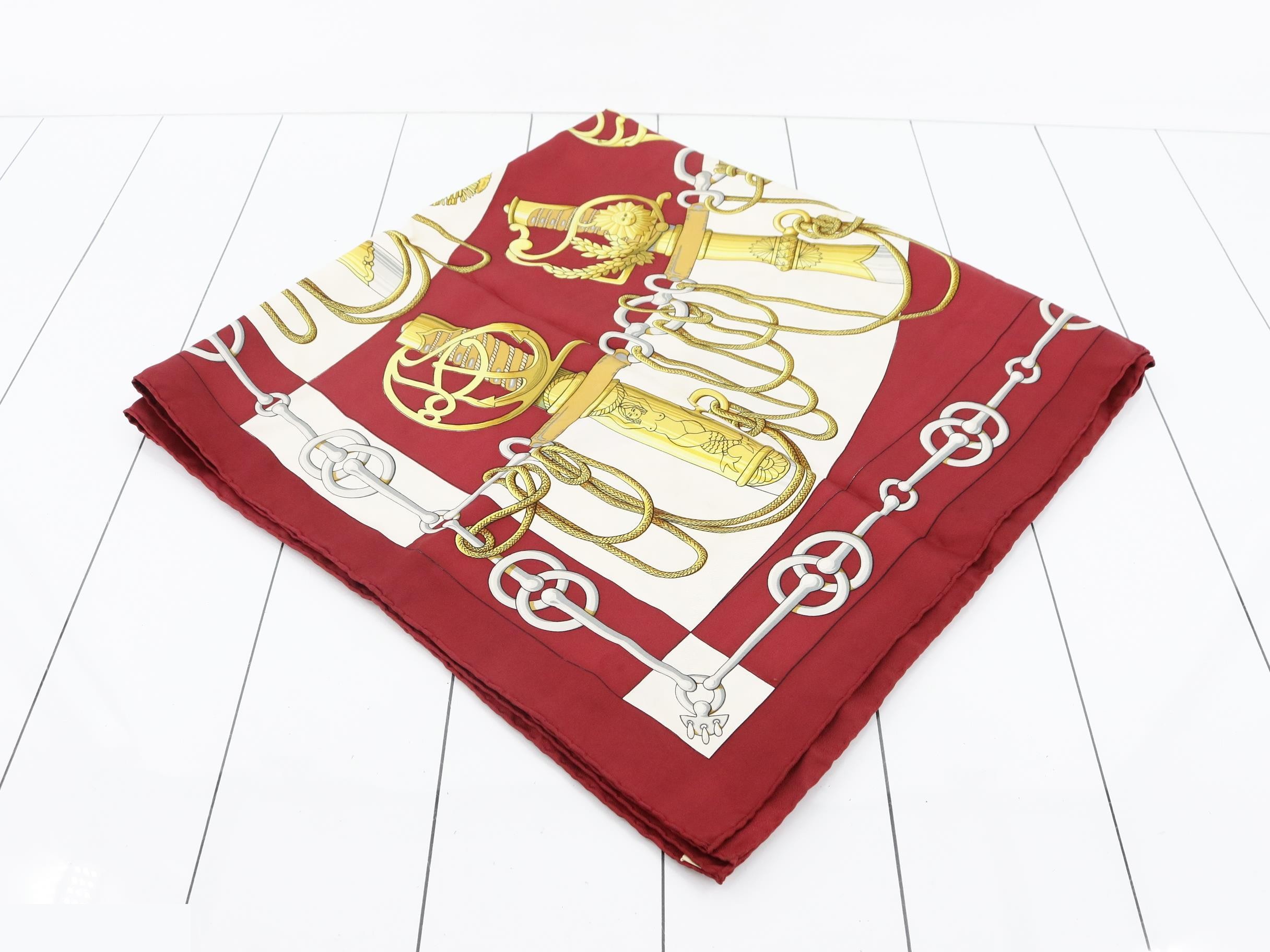 Carre 90 Scarf — view 2