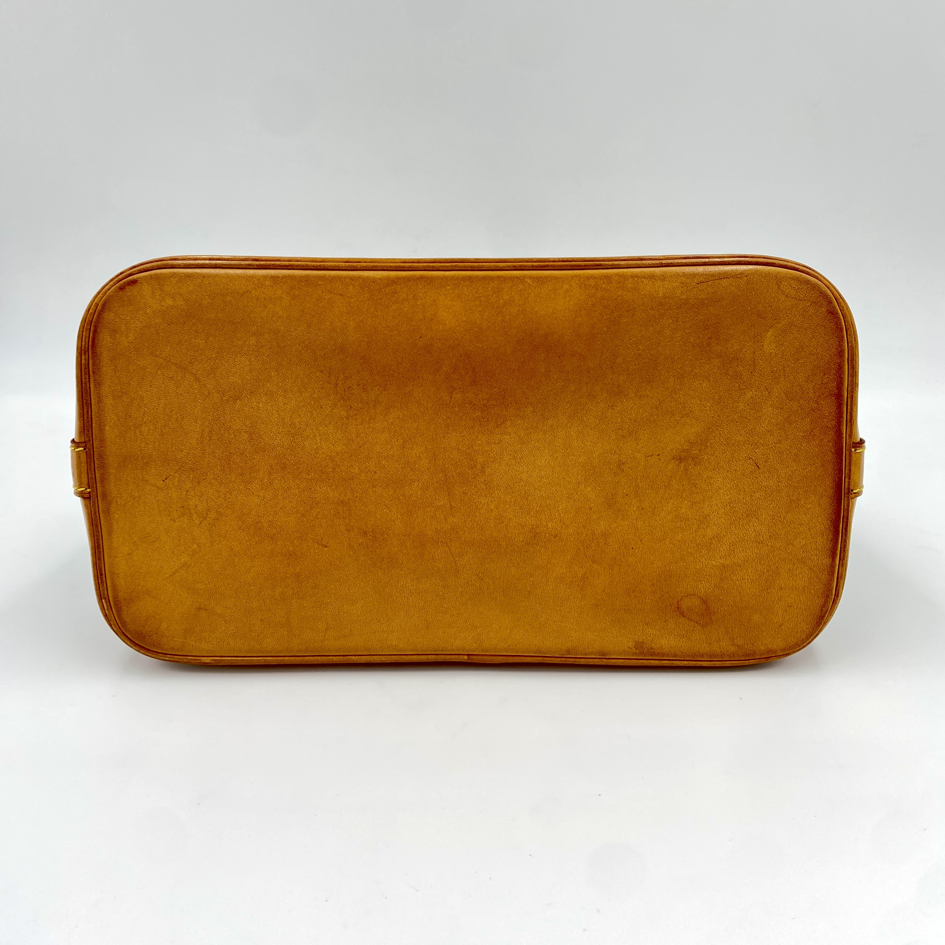Monogram M40878 Alma MM Handbag — view 4