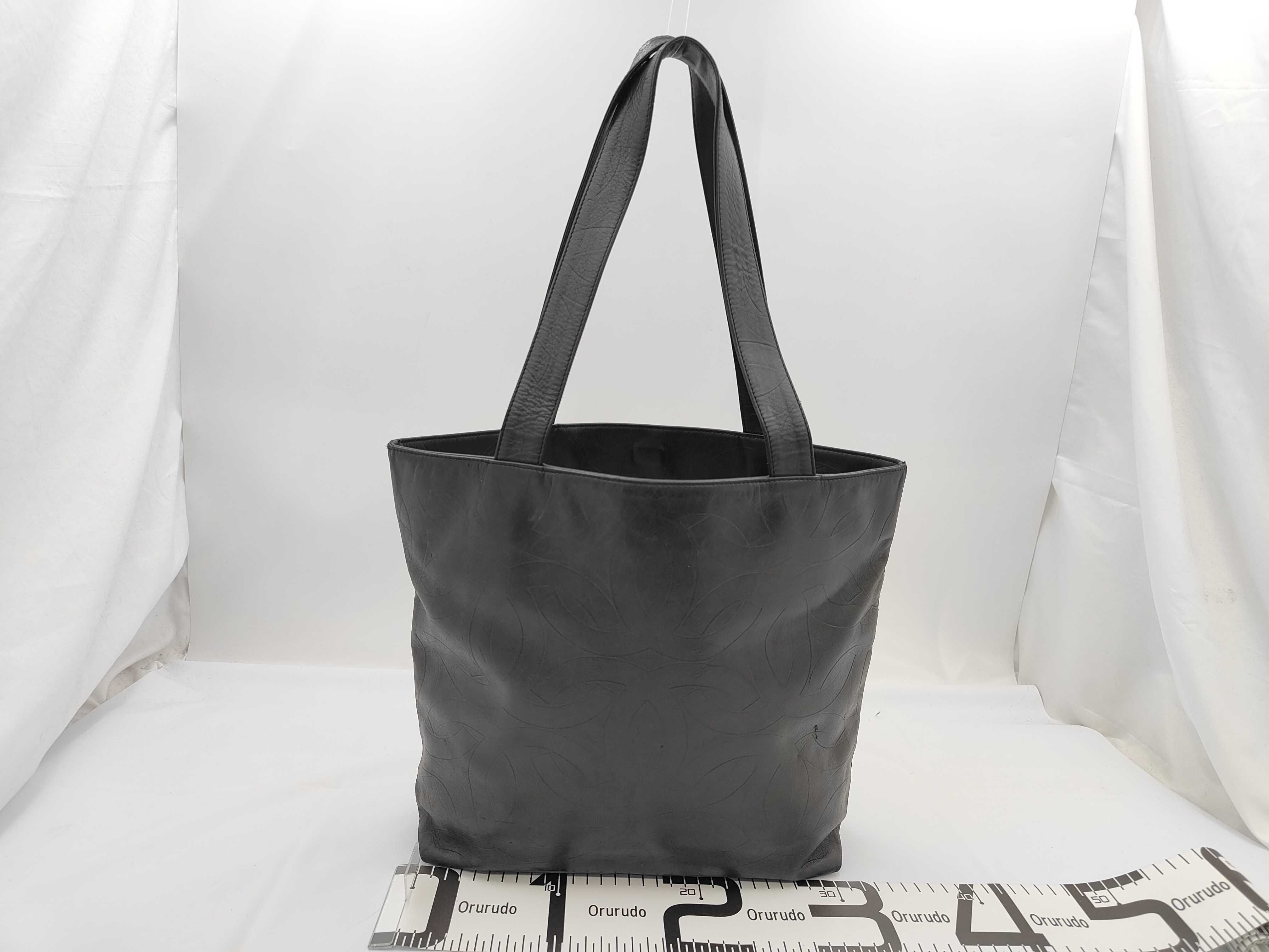 Lambskin Gold Coco Mark Pattern Black Tote Bag with Seal — view 2